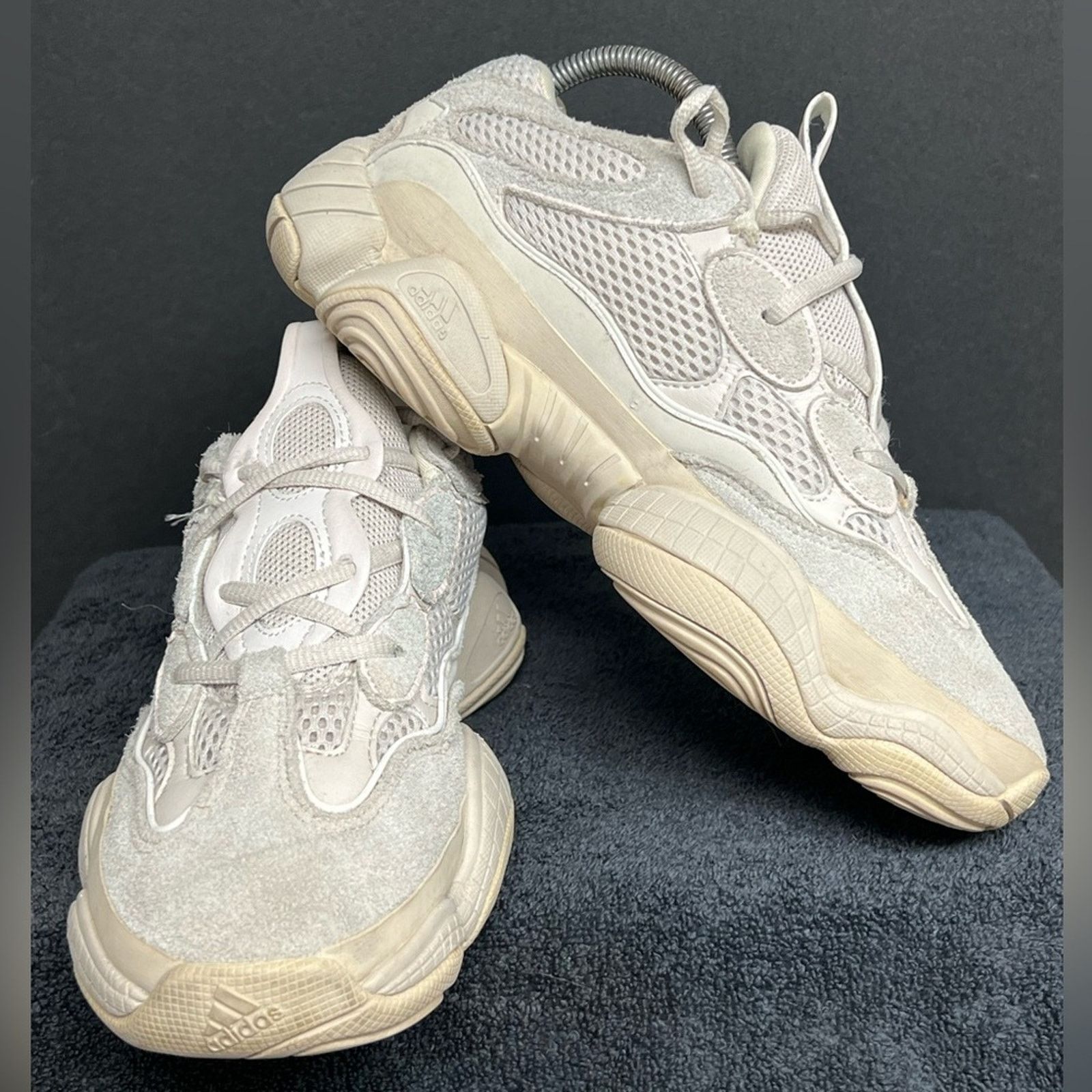 Adidas adidas Yeezy 500 Blush DB2908 Size 7 VNDS Size US 7 / EU 40 - 2 Thumbnail