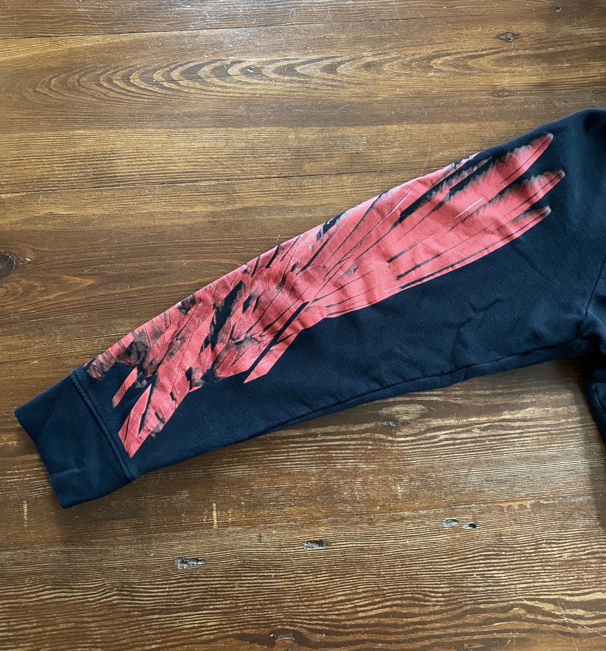 Marcelo Burlon Marcelo Burlon Red Feather Wing Black Hoodie Sweatshirt Size US XL / EU 56 / 4 - 22 Thumbnail