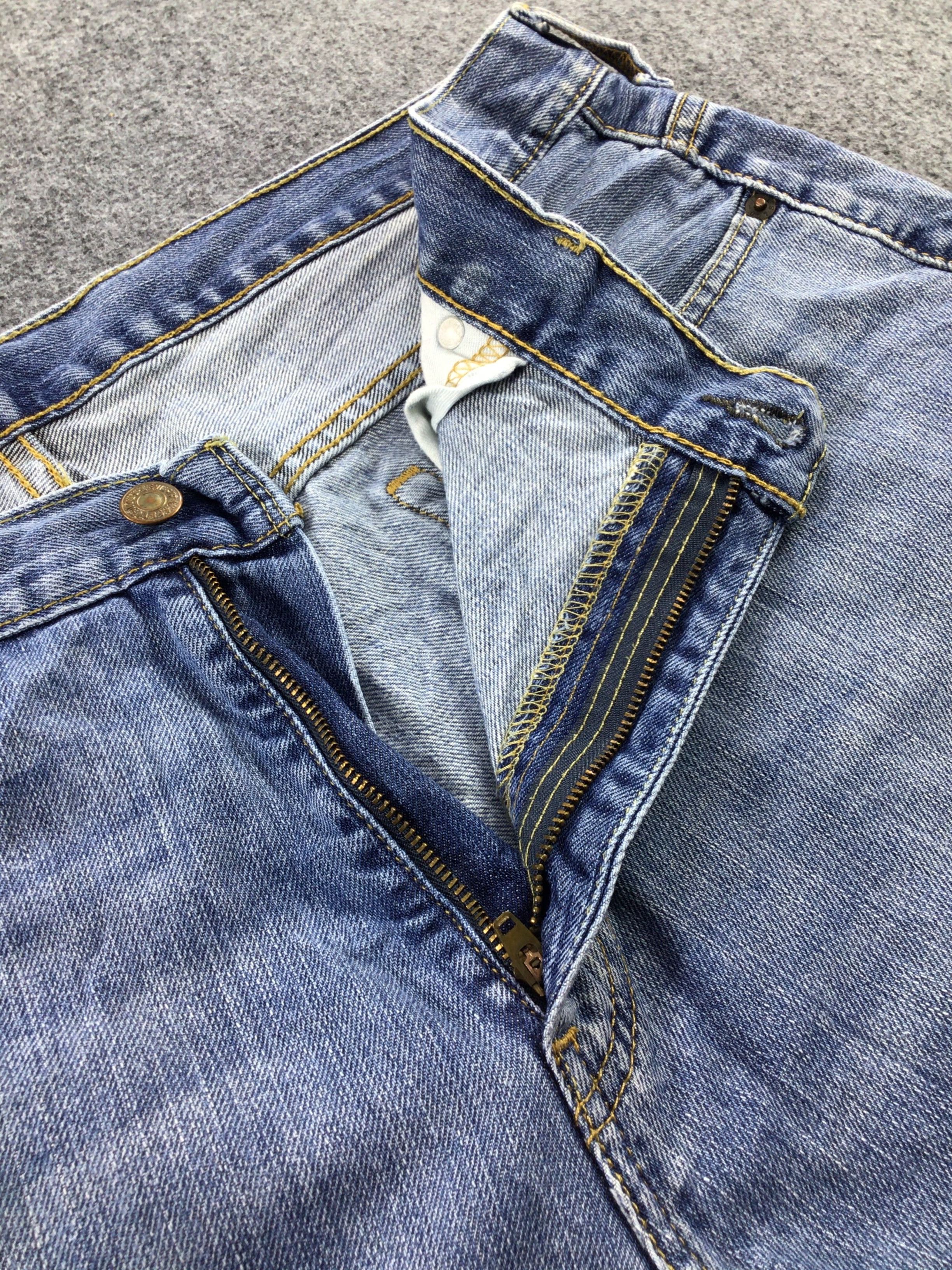Levi's × Vintage Vintage Levis 569 Jeans-JM624 Size US 39 - 9 Thumbnail