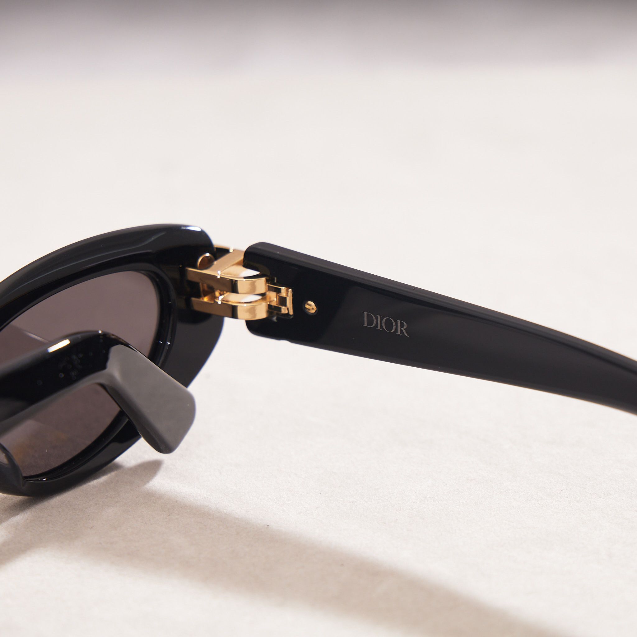 Dior DIOR CDIOR B1U Black Butterfly Sunglasses Size ONE SIZE - 11 Thumbnail