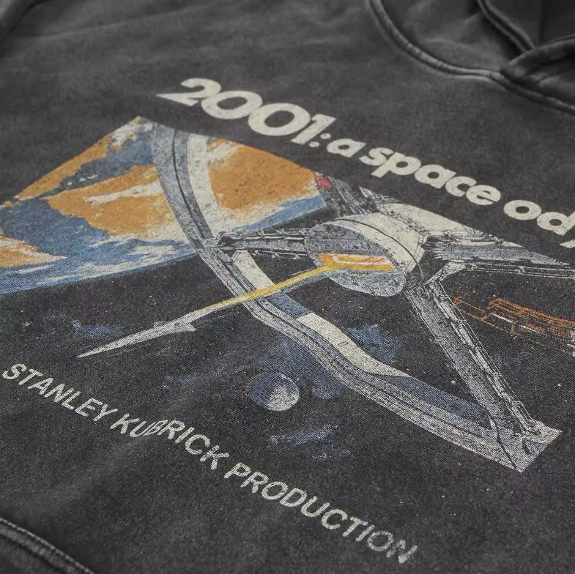 Japanese Brand "2001 : A Space Odyssey" Washed Cotton Long Sleeve Hoodie Size US L / EU 52-54 / 3 - 3 Thumbnail