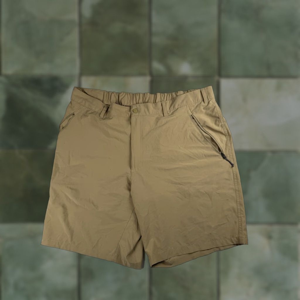 Vintage Columbia Cargo Shorts Hiking Flat Front Beige 42 Regular Men Size 42 Beige Tan Khaki Crew? Size US 42 / EU 58 - 1 Thumbnail