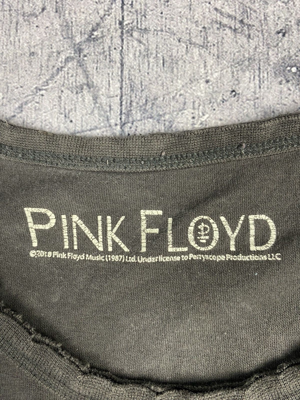 Pink Floyd × Vintage Vintage Pink Floyd Rock Tee T Shirt Size US L / EU 52-54 / 3 - 9 Thumbnail