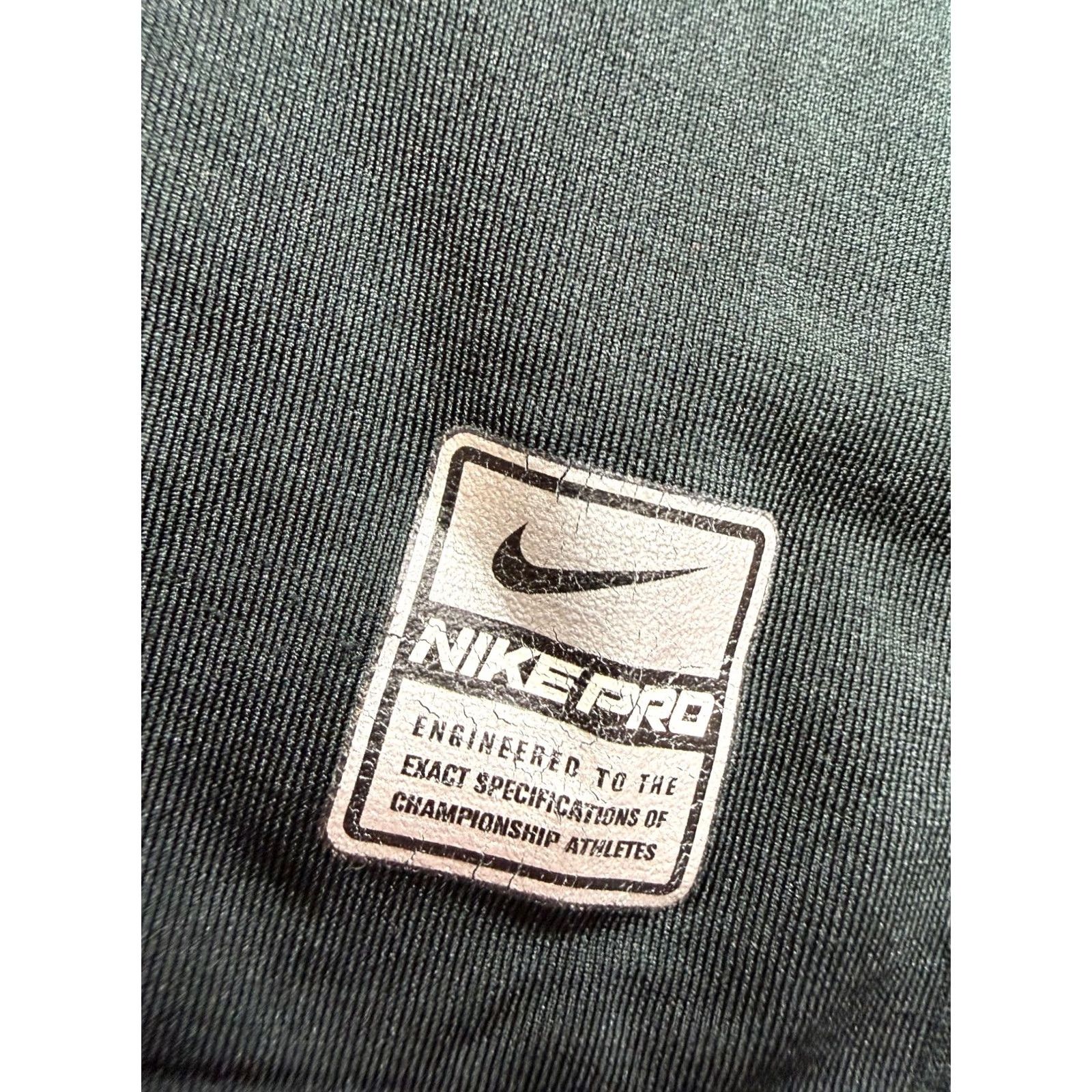 Nike Nike Pro Tight shirt M Black Adult Mens T-Shirt Nike Pro, Short Sleeve, Activewear Size US M / EU 48-50 / 2 - 5 Thumbnail