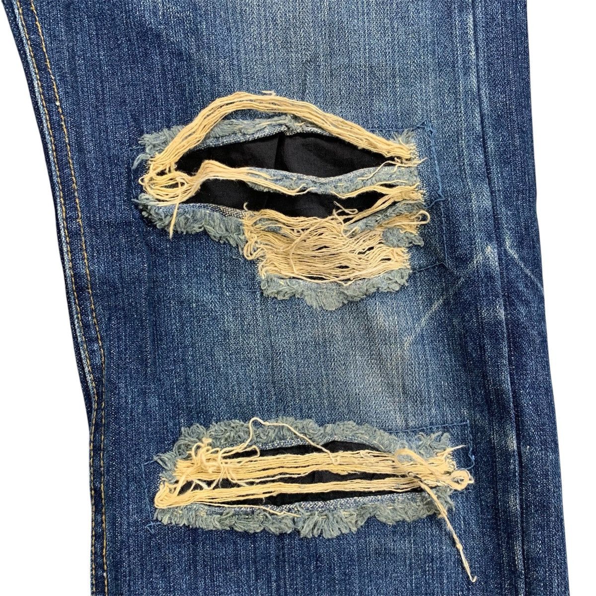 If Six Was Nine 2000’s Limited Skull Distressed Denim Pants Size US 35 - 5 Thumbnail