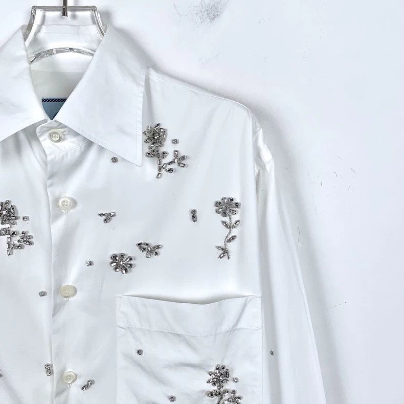 Prada PradaWhite flower diamond-inlaid cotton lapel long-sleeved Size US S / EU 44-46 / 1 - 3 Thumbnail