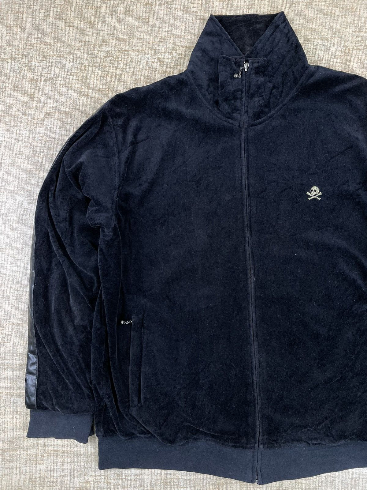 Beams Plus × Vintage Vintage Beams Japanese Brand Embroidery Skulls Velvet Jacket Size US M / EU 48-50 / 2 - 3 Thumbnail