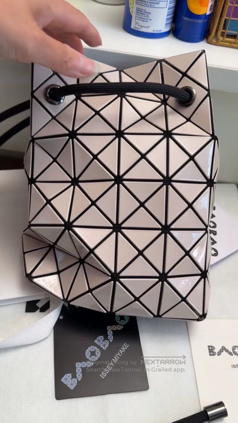 Issey Miyake Issey Miyake Bucket Bag Milk Tea Color Size ONE SIZE - 1 Thumbnail