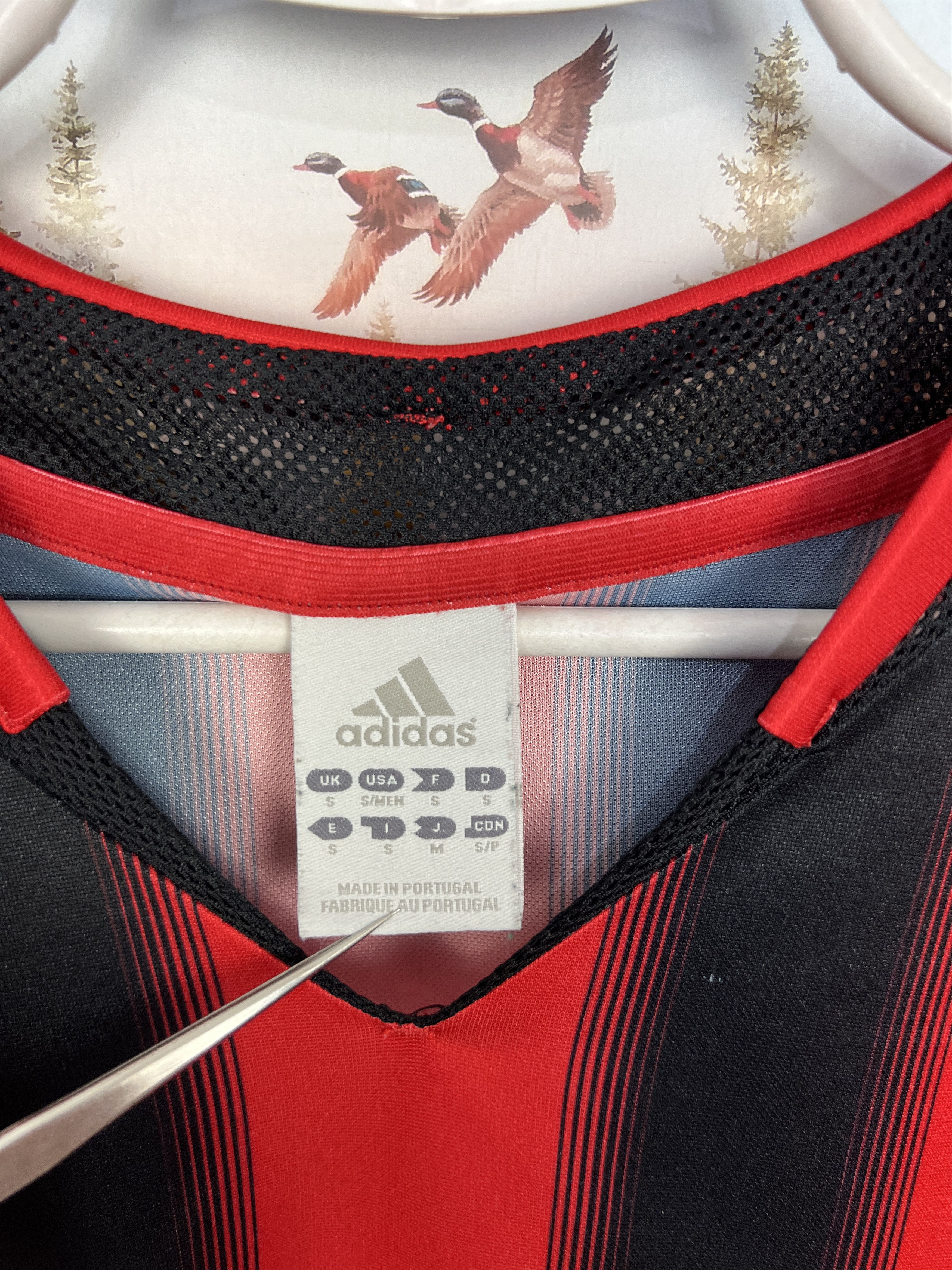 Adidas AC Milan Home football shirt 2004 Soccer Adidas Maglia Mens Size US S / EU 44-46 / 1 - 8 Thumbnail