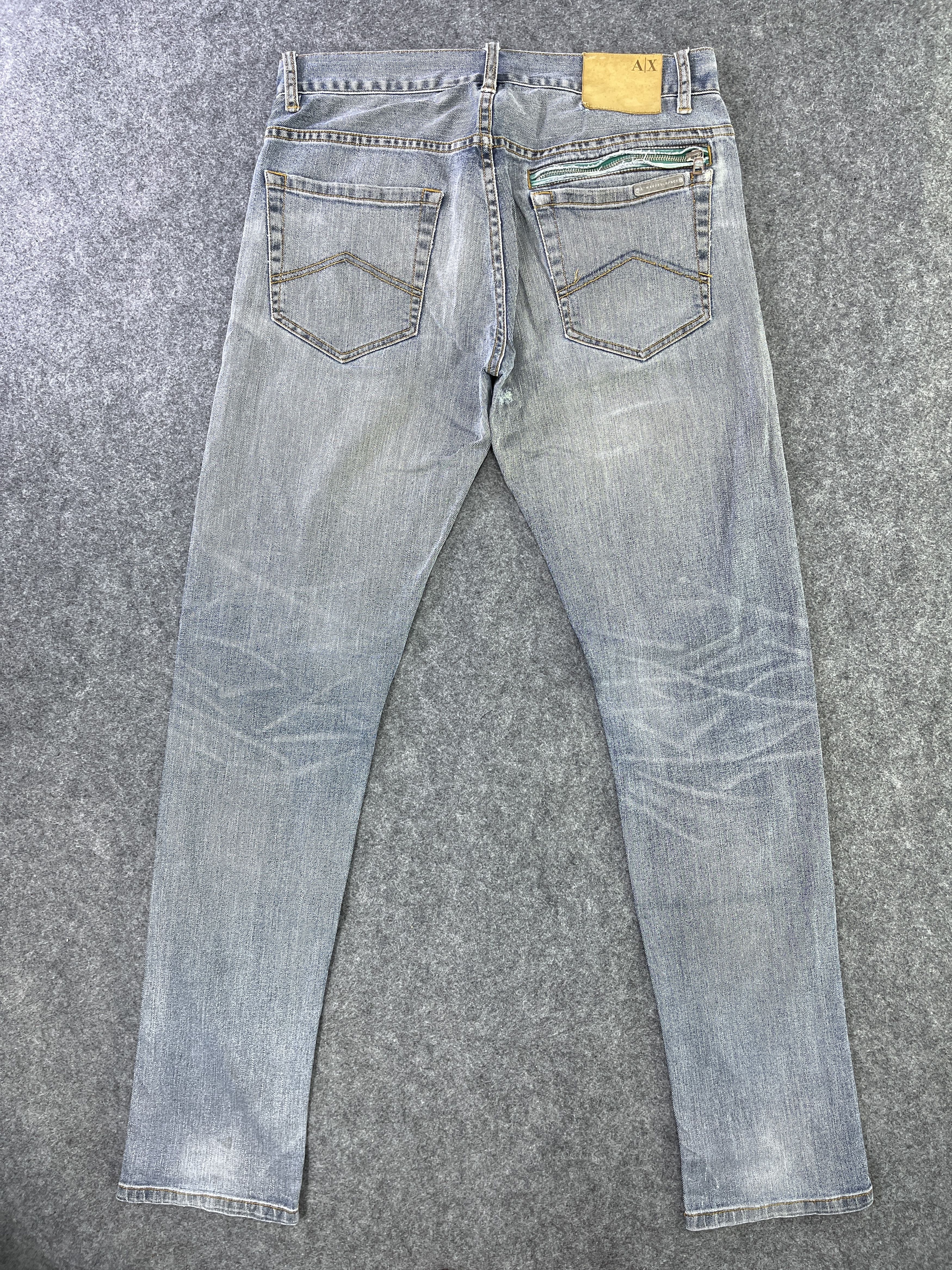 Armani Exchange Armani Exchange Faded Wash Jeans - J949 Size US 33 - 2 Thumbnail