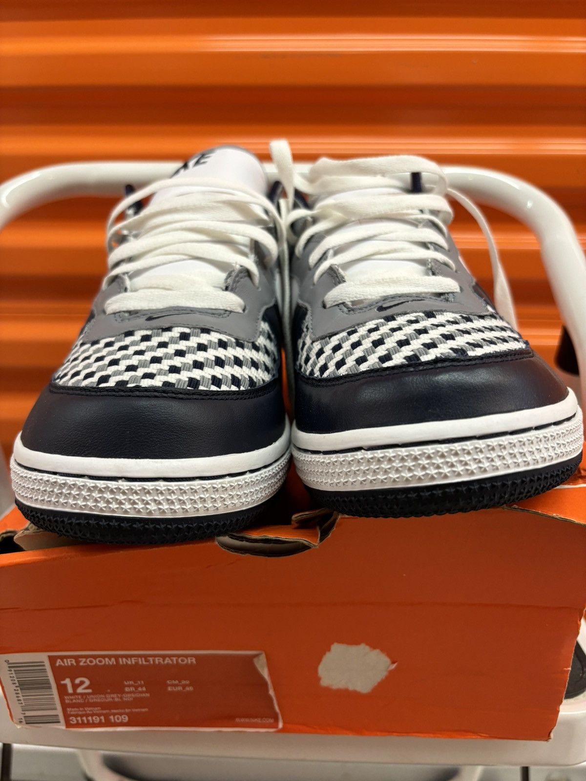 Nike × Vintage ***FINAL DROP***RARE 2007 NIKE INFILTRATOR WEAVE LOW SHOE 12 Size US 12 / EU 45 - 3 Thumbnail