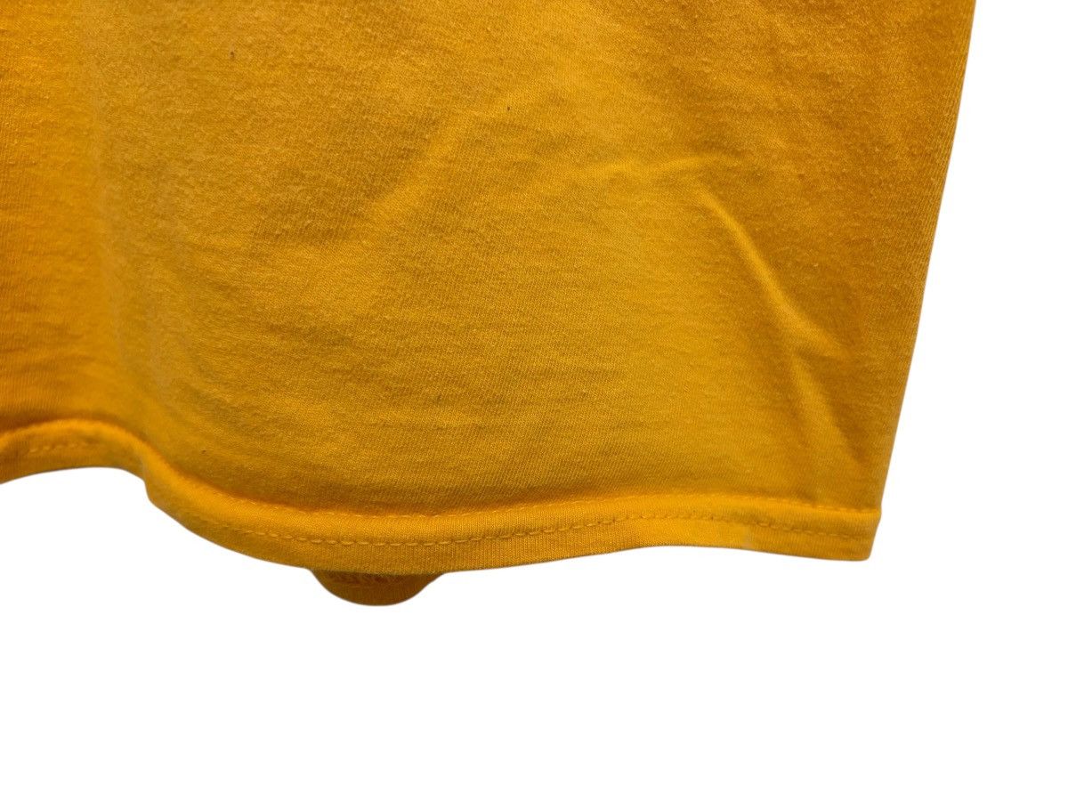 Gildan LEATHERFACE’S FRESH CUT MEATS CULT HORROR MOVIE GRAPHIC TEE Size US XL / EU 56 / 4 - 8 Thumbnail