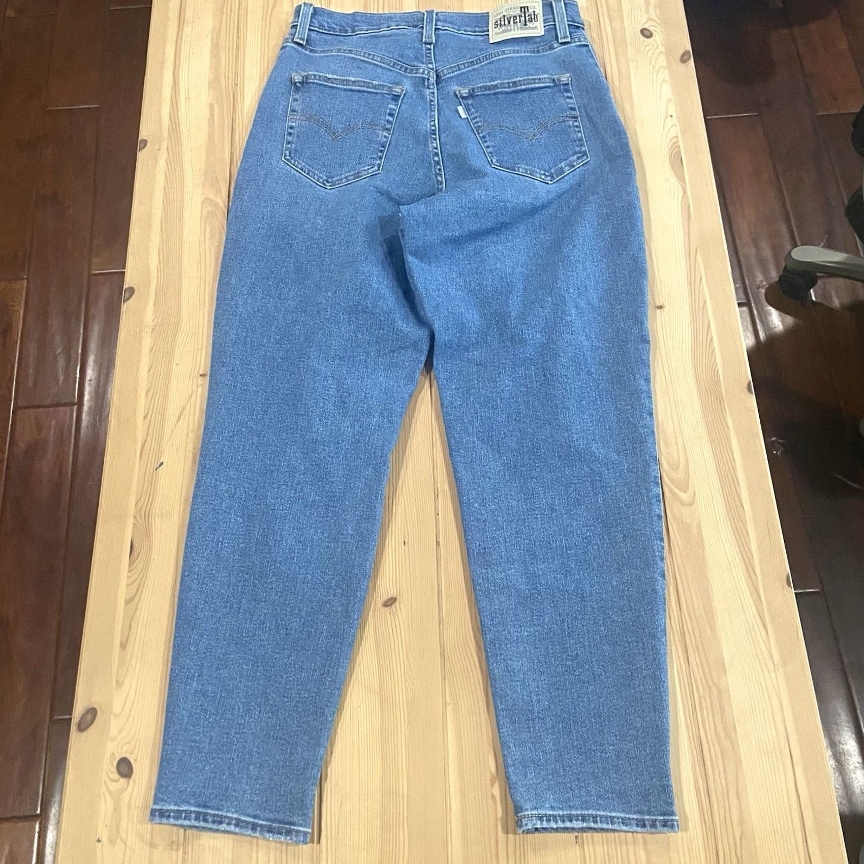 Levi's VINTAGE Levi's Silvertab Mom Jeans Womens Size 29x26 Blue Denim High Rise Stretch Distressed 5-Pocket Tapered Leg Jeans Mens No? Size 29" - 2 Thumbnail