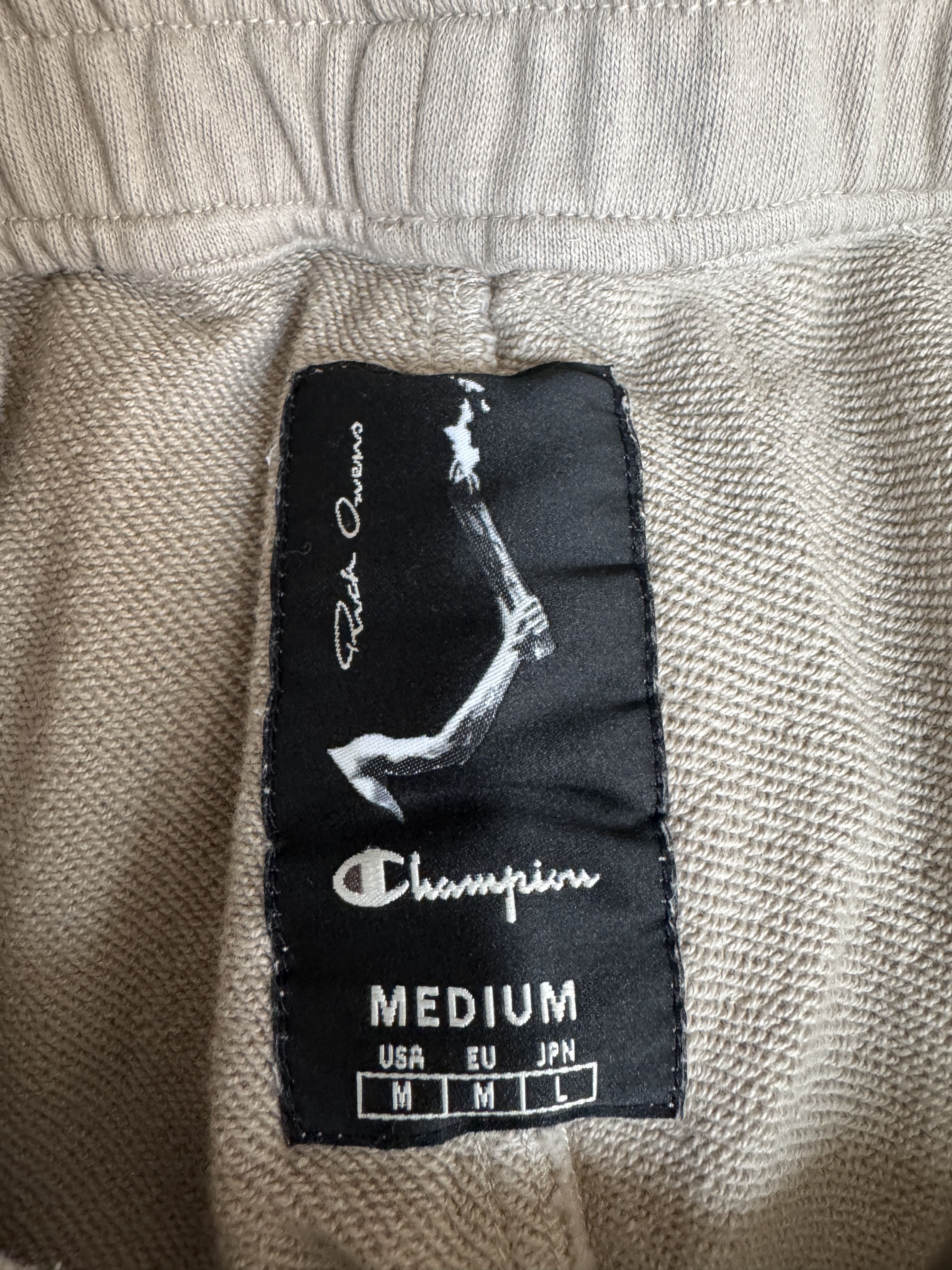 Rick Owens Rick Owens x Champion Sweatshorts Size 27" / US 4 / IT 40 - 4 Thumbnail