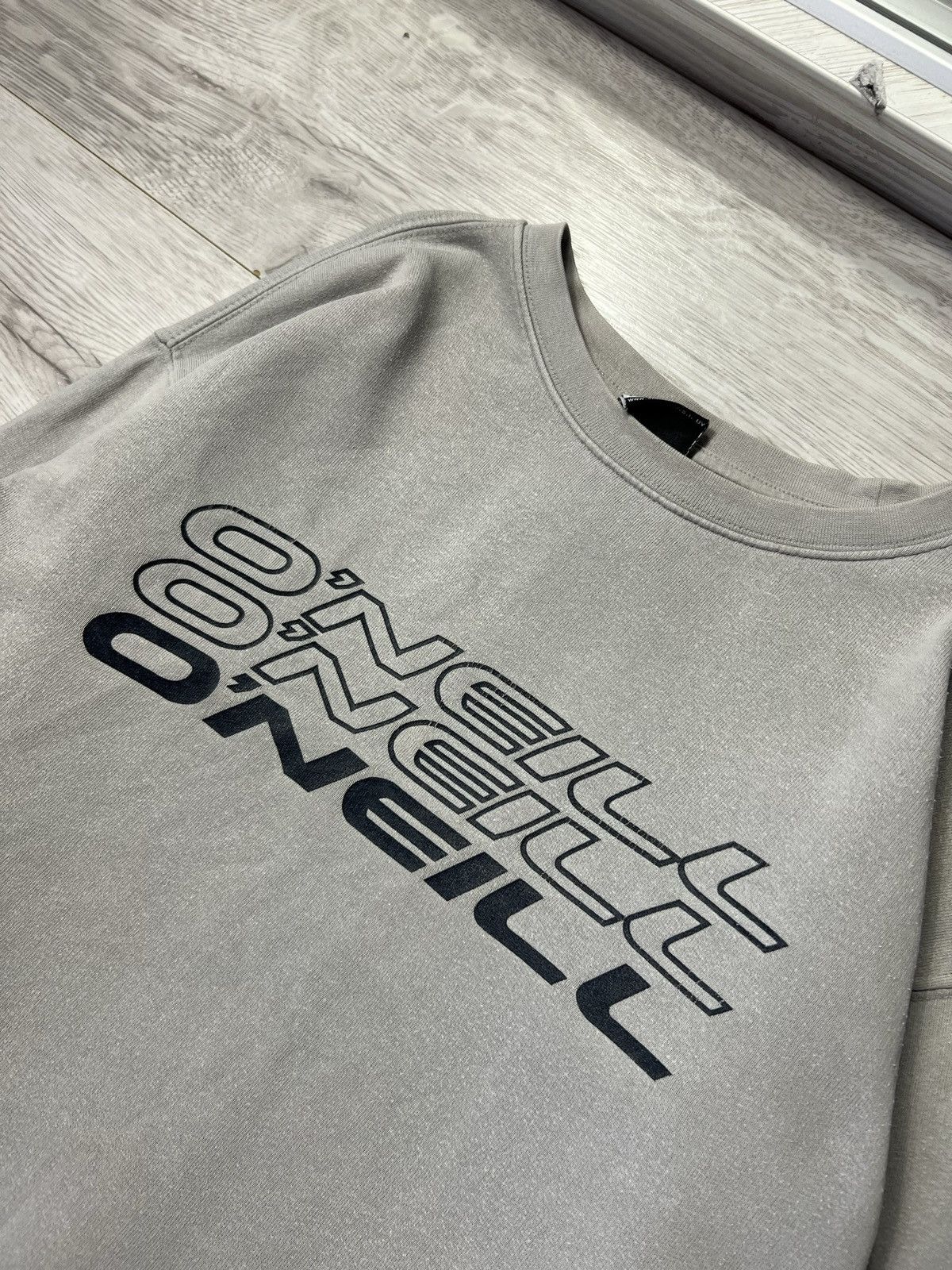 O'Neill Vintage 90s Oneill Big Logo Sweatshirt Men’s Size L Size US L / EU 52-54 / 3 - 4 Thumbnail