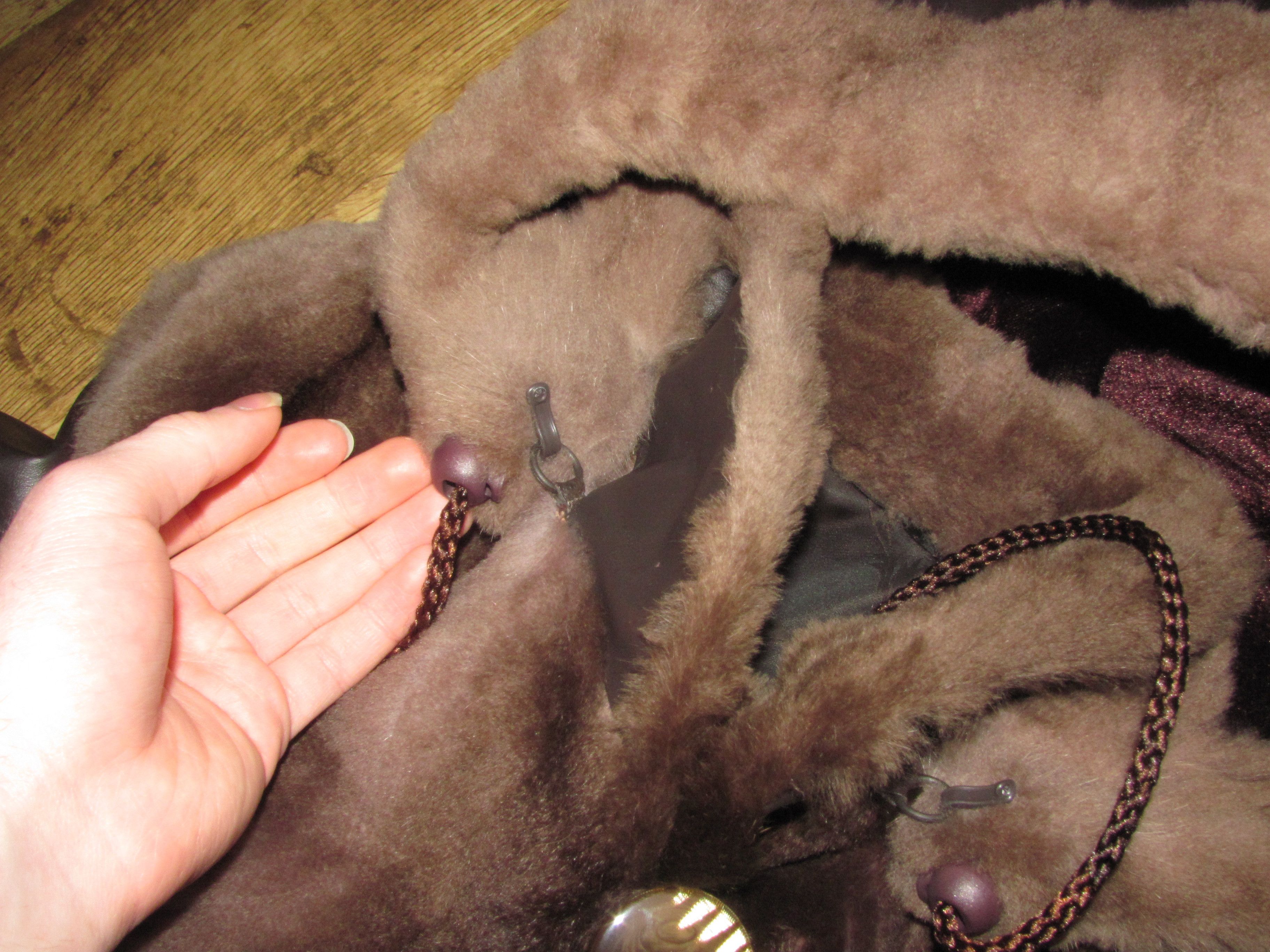 Vintage VINTAGE HOODED FUR COAT WITH LEATHER SLEEVES Size US M / EU 48-50 / 2 - 9 Thumbnail