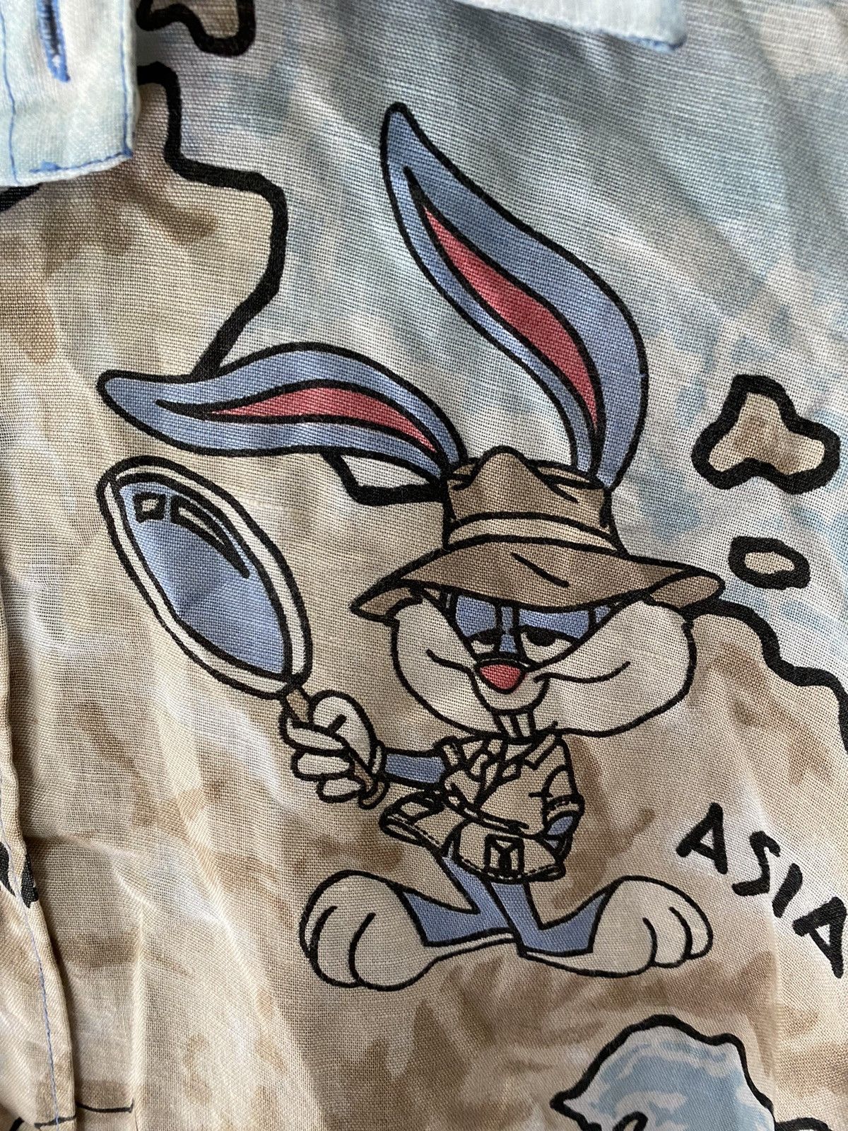 Iceberg 1997 Iceberg X Warner Bros Button up carton nerwork Size US L / EU 52-54 / 3 - 7 Thumbnail