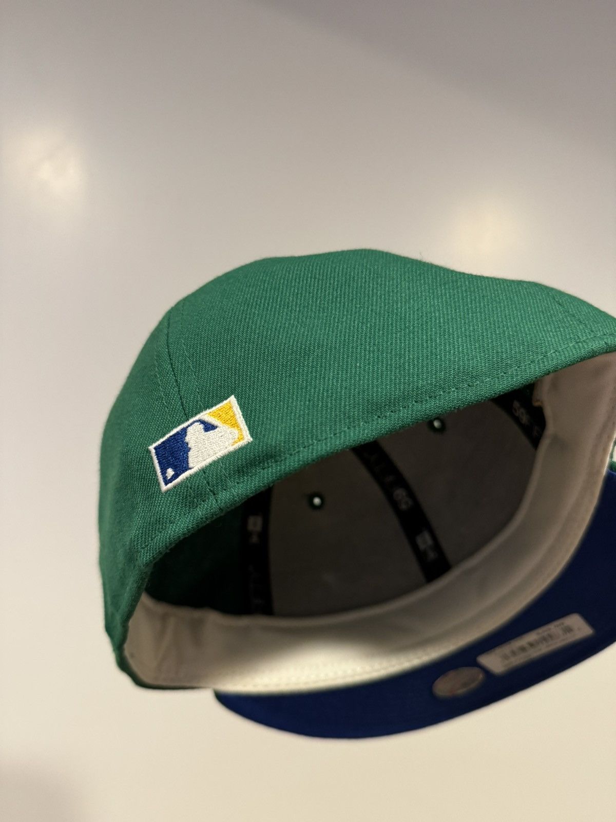 Hat Club × MLB × New Era Hatclub Exclusive Oakland Athletics Crosscheck 7 3/8 Size ONE SIZE - 3 Thumbnail