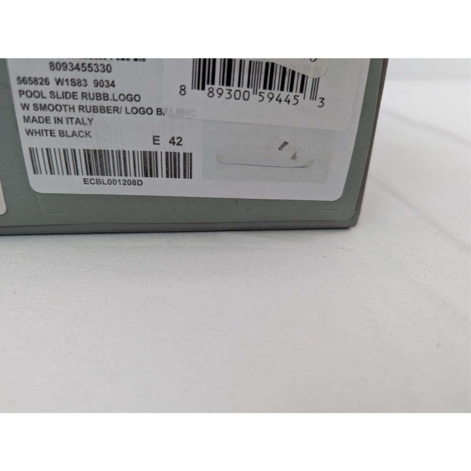 Balenciaga o1rshd1 Q:2 /Pool Slides Rubber Logo Slippers in White/Black Size US 9 / EU 42 - 20 Thumbnail