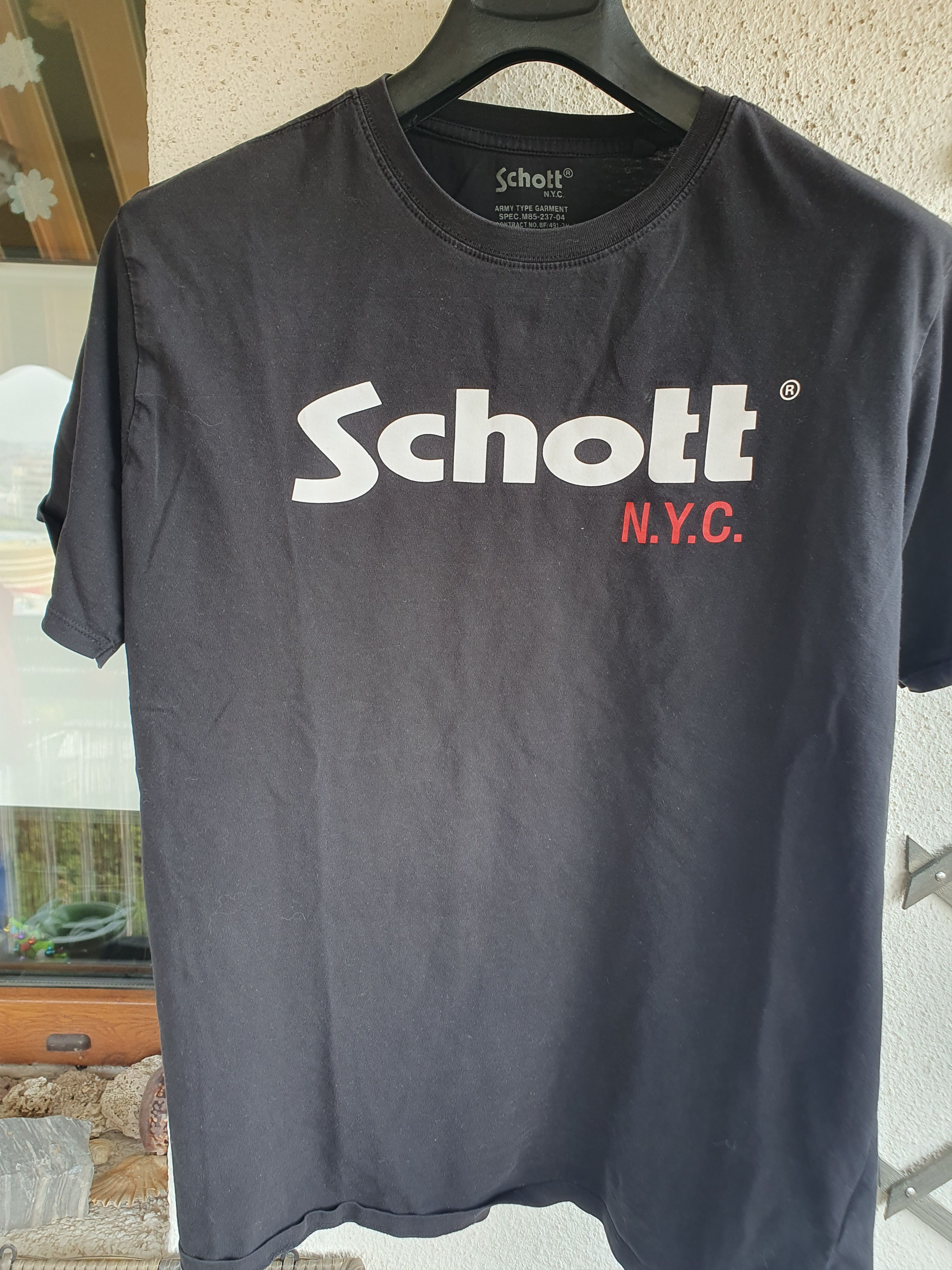 Schott × Swagger Schott N.Y.C Big SpellOut T-Shirt sz XL? Size US XL / EU 56 / 4 - 2 Thumbnail