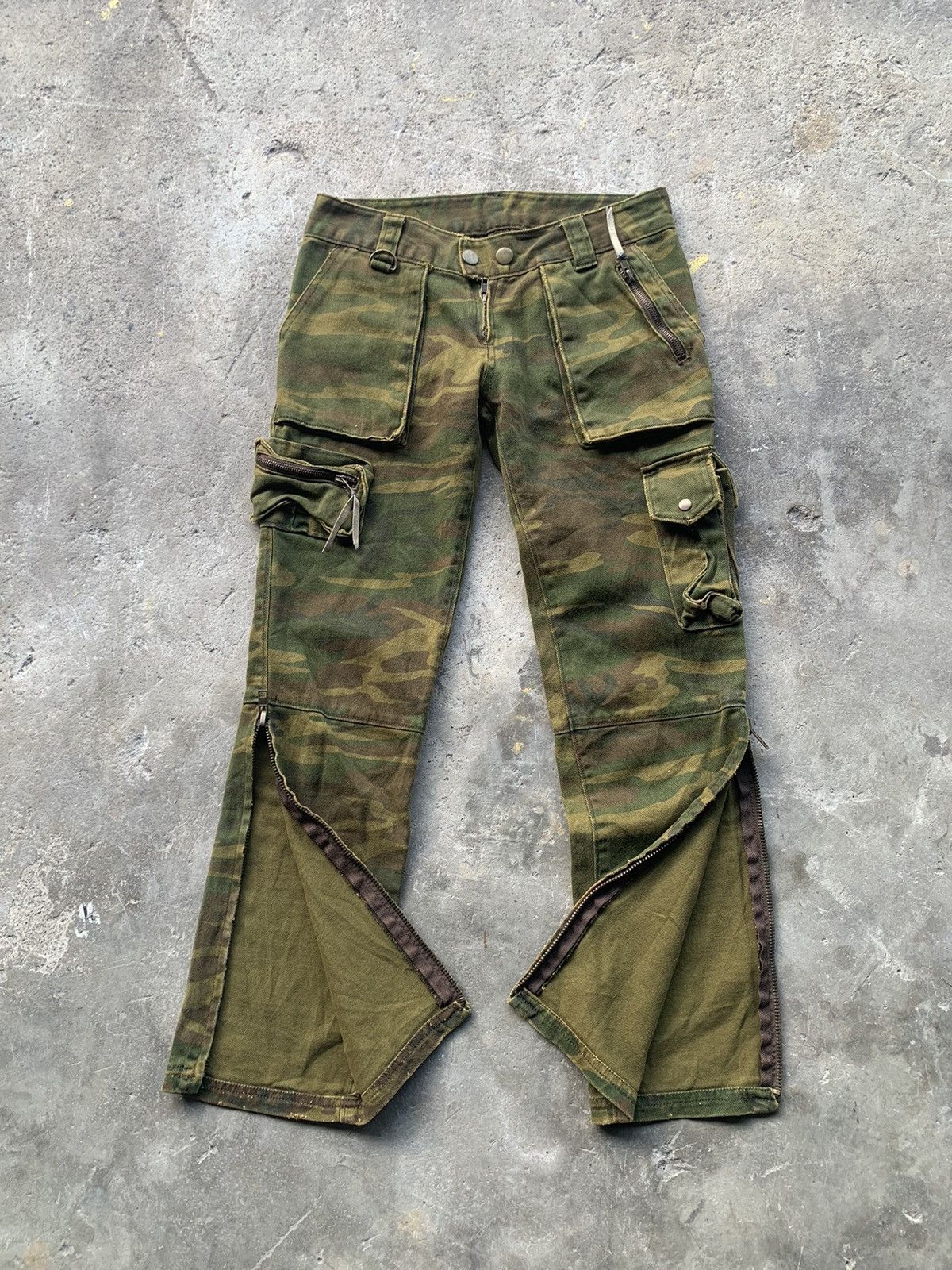 Japanese Brand Steal 🔥🔥 Goa camo multipocket bondage cargo jeans Size 27" / US 4 / IT 40 - 5 Thumbnail