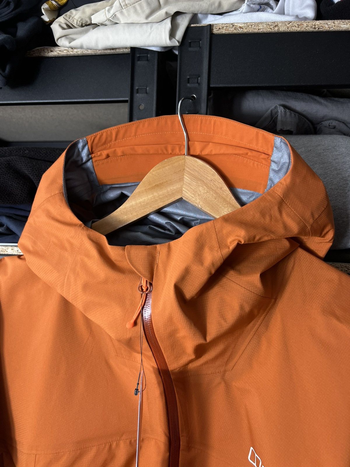 Berghaus Berghaus Summit Seeker GTX Waterproof Gore-Tex Jacket Size L Size US L / EU 52-54 / 3 - 15 Thumbnail