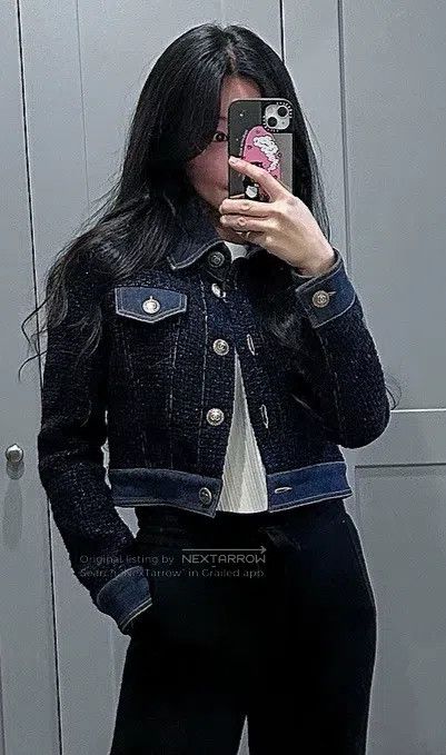 Chanel Chanel 18P blue thick flower intimate denim jacket Size M / US 6-8 / IT 42-44 - 2 Thumbnail