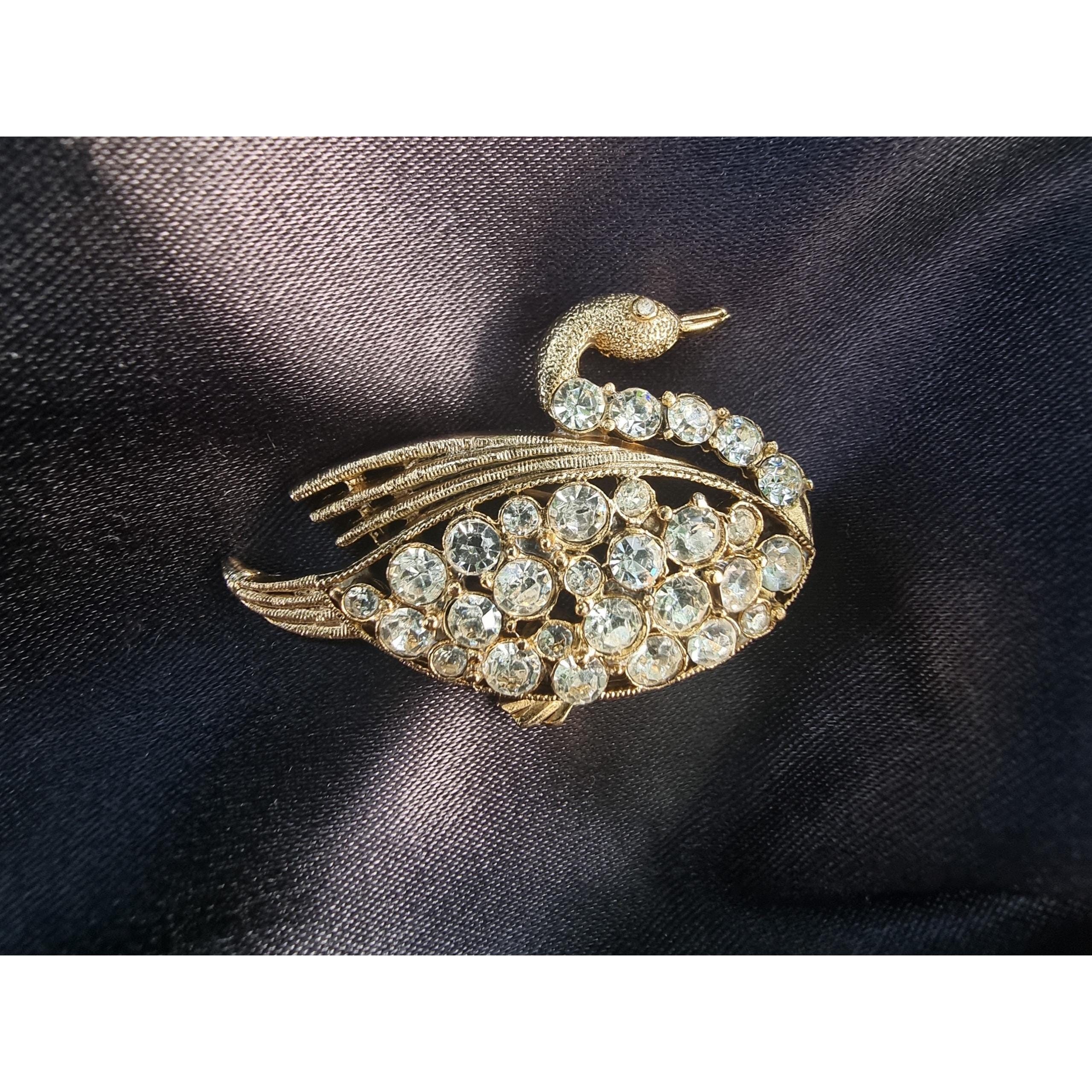 Vintage Vintage Swan Crystal Brooch Size ONE SIZE - 4 Thumbnail