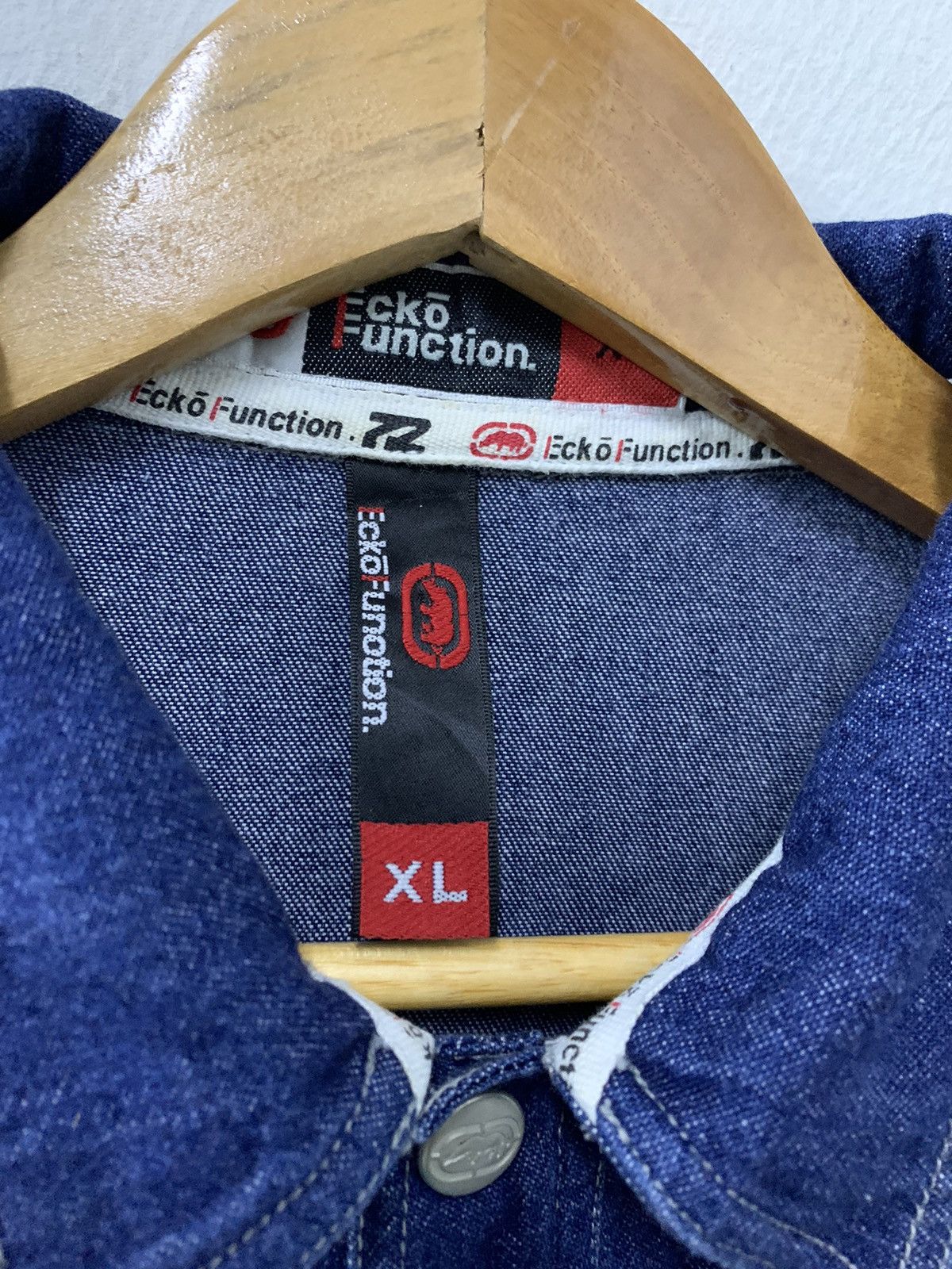 Ecko Unltd. RARE Ecko Function Denim Buttons Up Big Logo Size US XL / EU 56 / 4 - 4 Thumbnail