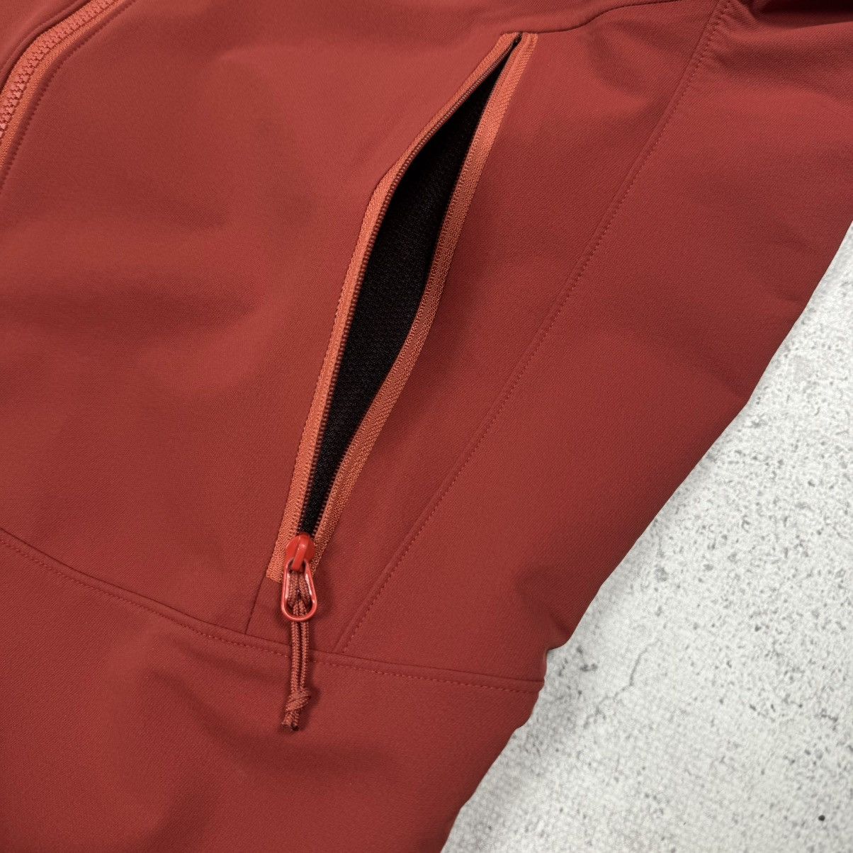 Arc'teryx Arcteryx Gamma LT Softshell Jacket Size US L / EU 52-54 / 3 - 7 Thumbnail