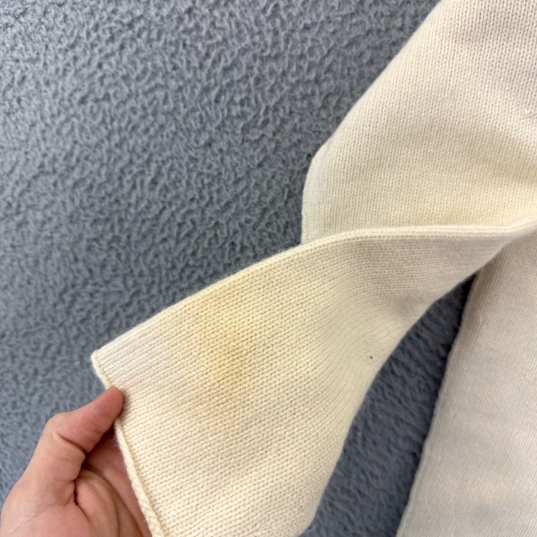 Banana Republic Banana Republic Sweater Womens Medium Ivory Lambswool Cashmere Turtleneck Preppy Pullover Raglan Sleeve Solid Knit Wool/Cashmere Logo Vintage: No Size M / US 6-8 / IT 42-44 - 4 Thumbnail