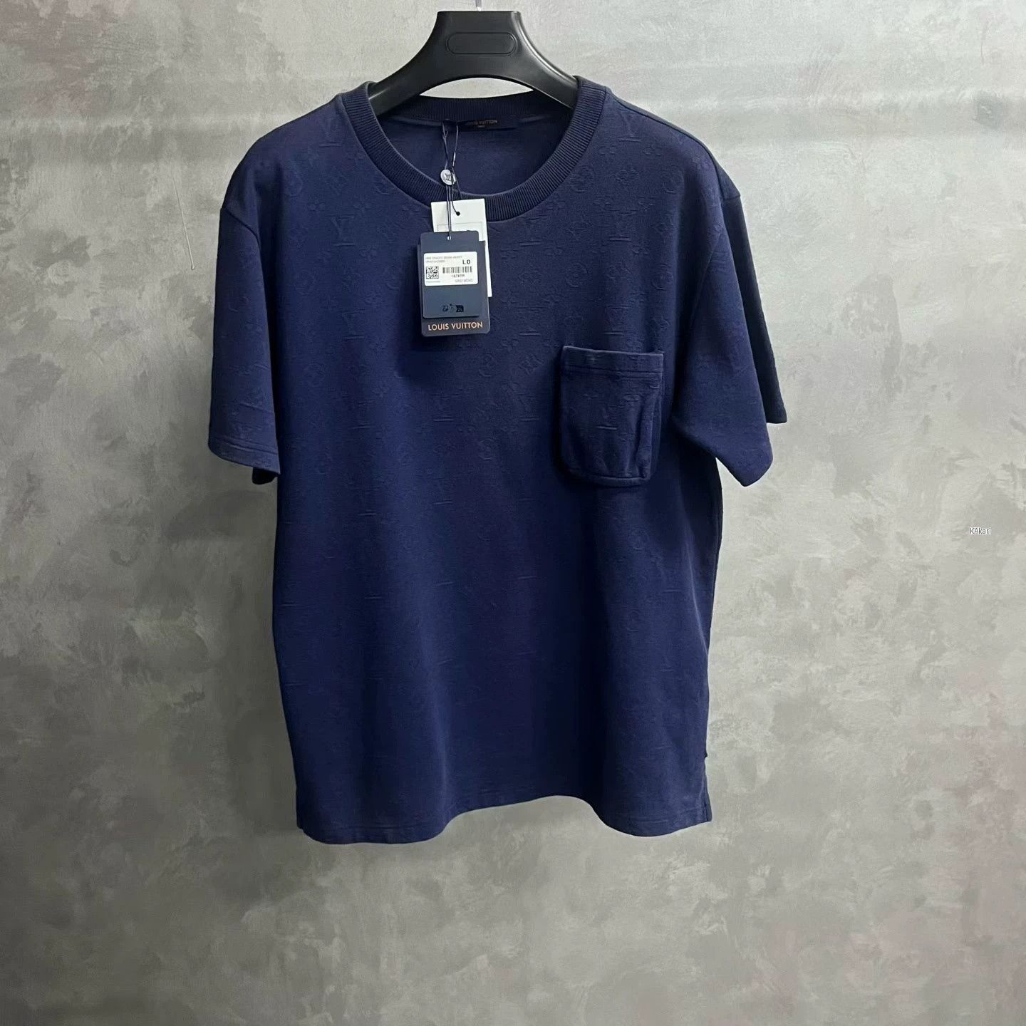 Louis Vuitton Louis Vuitton Navy 3D Pocket Short Sleeve Size US L / EU 52-54 / 3 - 1 Thumbnail