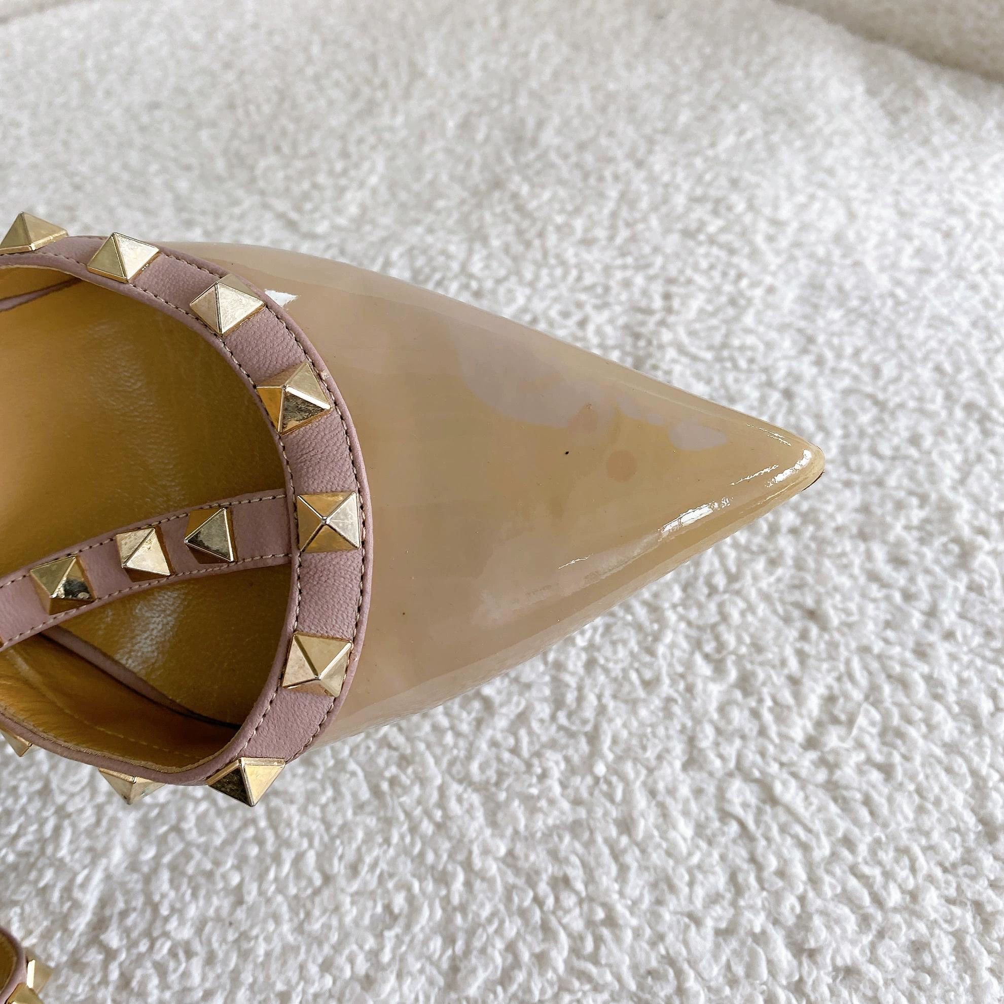Valentino Valentino Patent Leather Studded Heels 37 (3743) Size US 6.5 / IT 36.5 - 9 Thumbnail