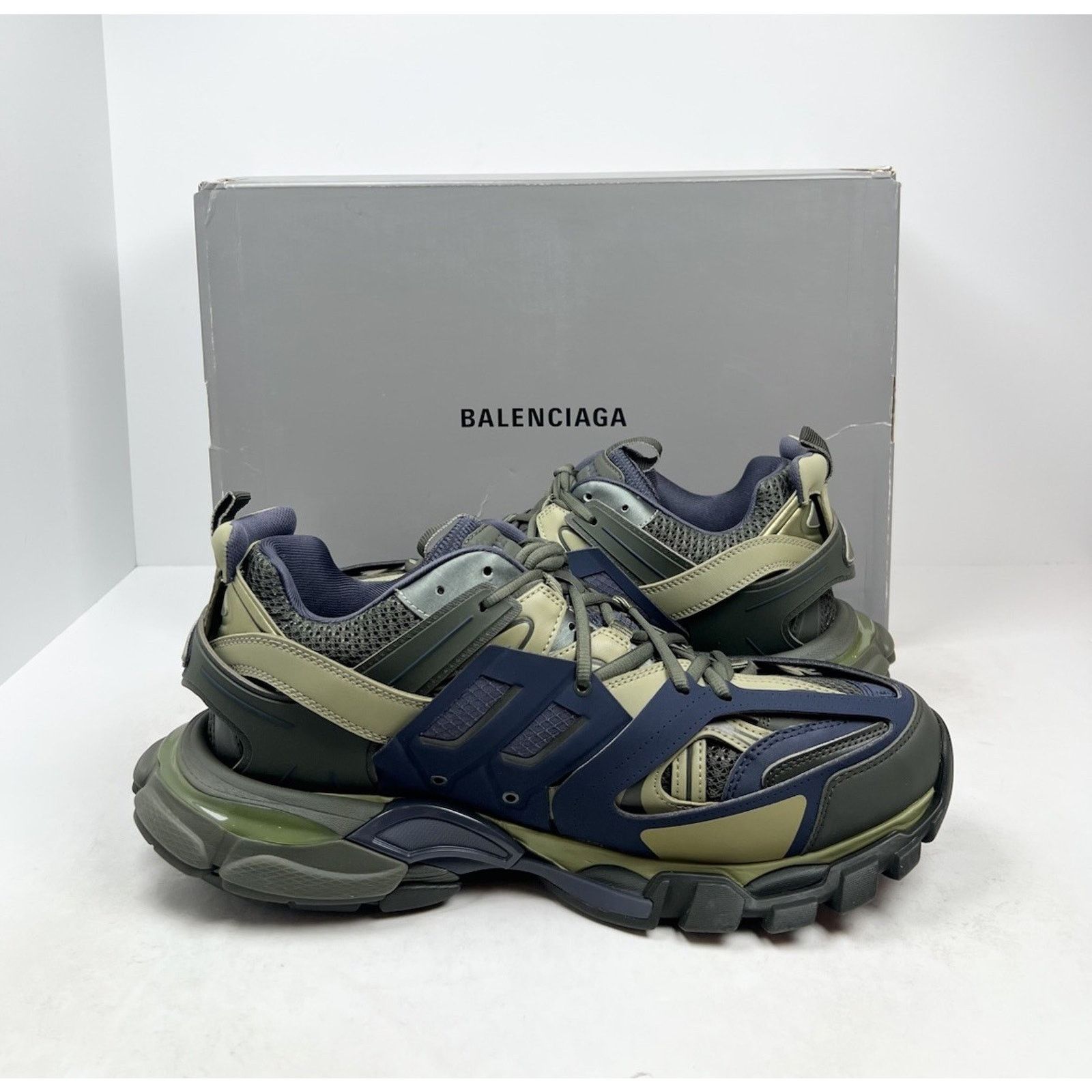 Balenciaga Size 45EU/12US - Balenciaga Track Green/Navy/Yellow Size US 12 / EU 45 - 4 Thumbnail