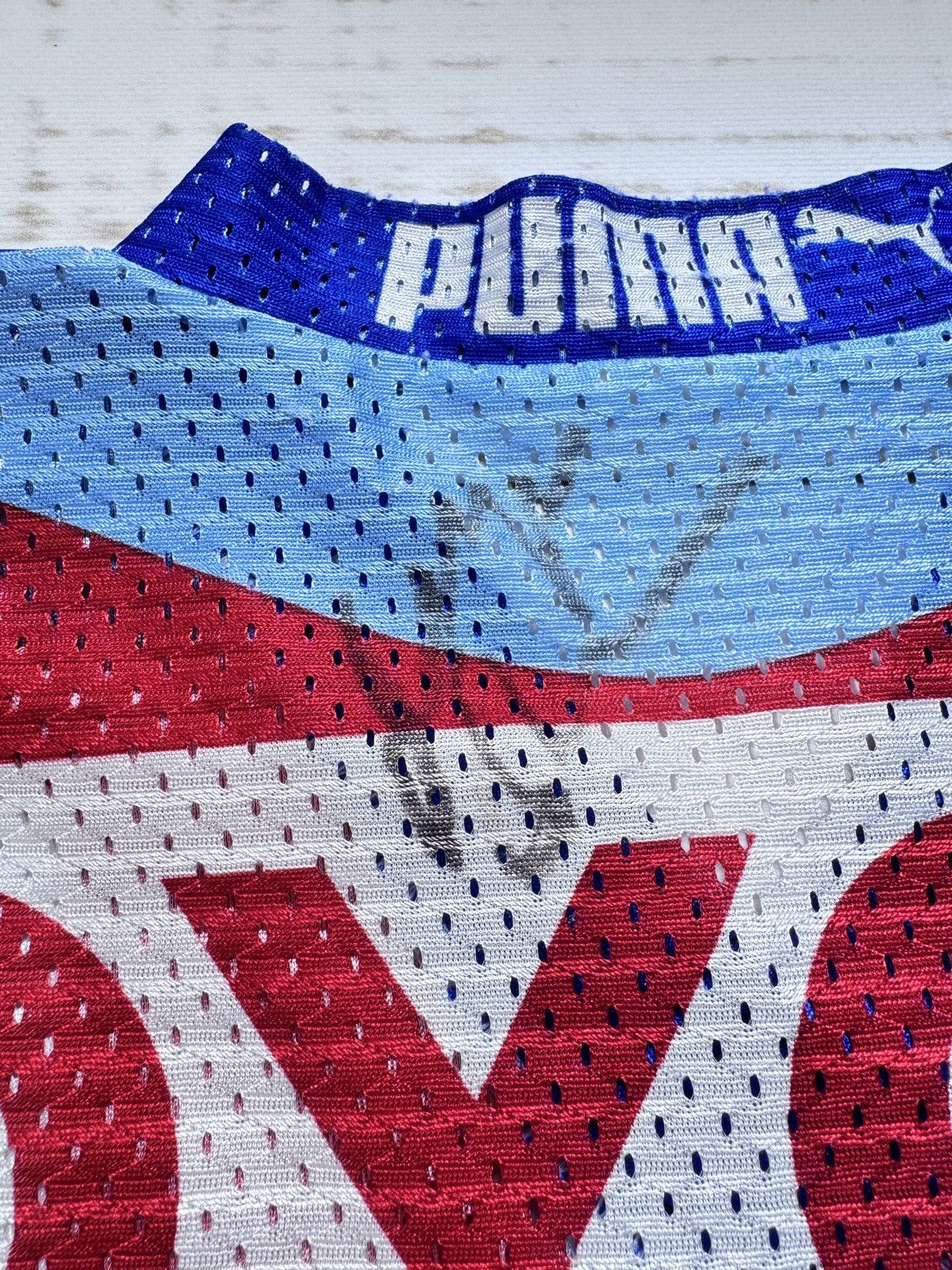Puma Kloten Flyers Puma Hockey Jersey Reto Pavoni Autograph Size US XL / EU 56 / 4 - 7 Thumbnail