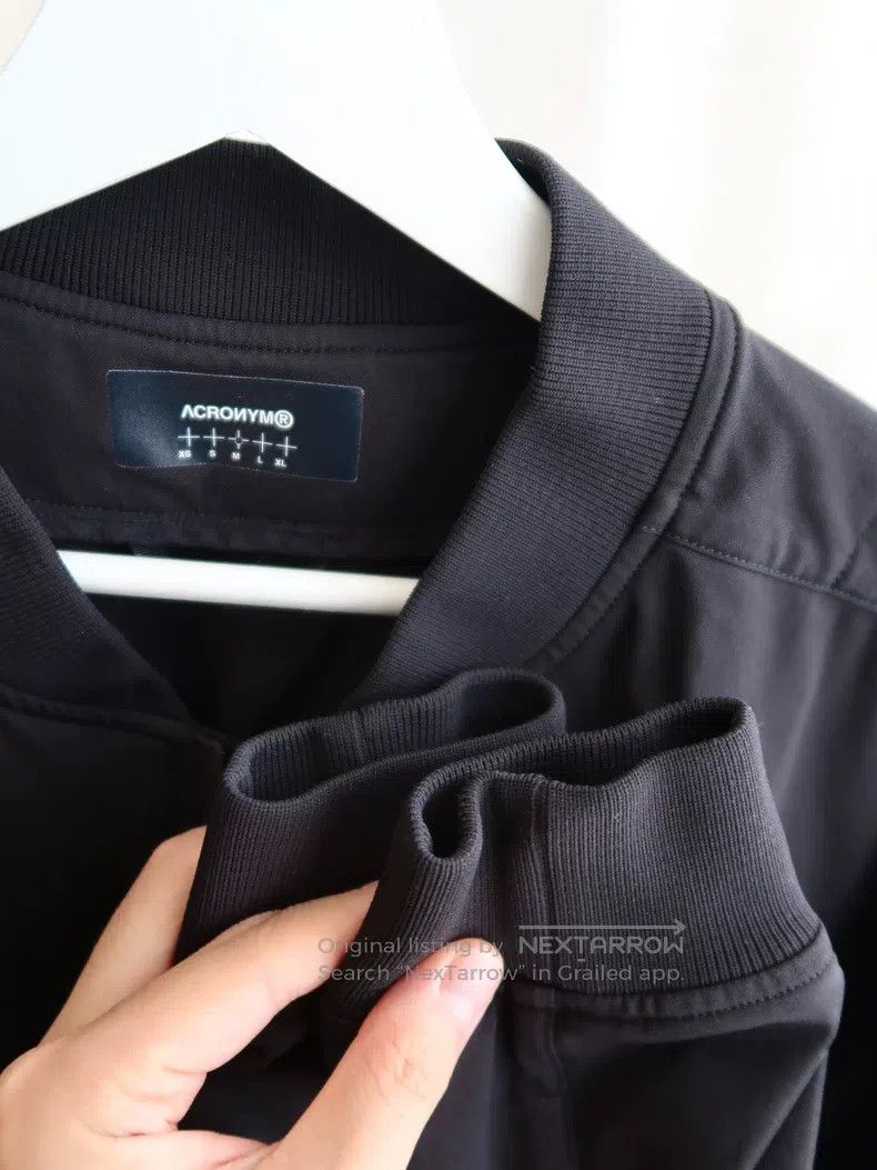 Acronym Acronym Outer jacket Size US M / EU 48-50 / 2 - 4 Thumbnail