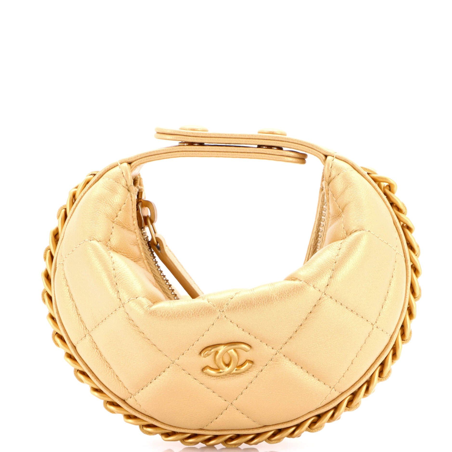 Chanel Chain Around Hobo Pouch Size ONE SIZE - 1 Thumbnail