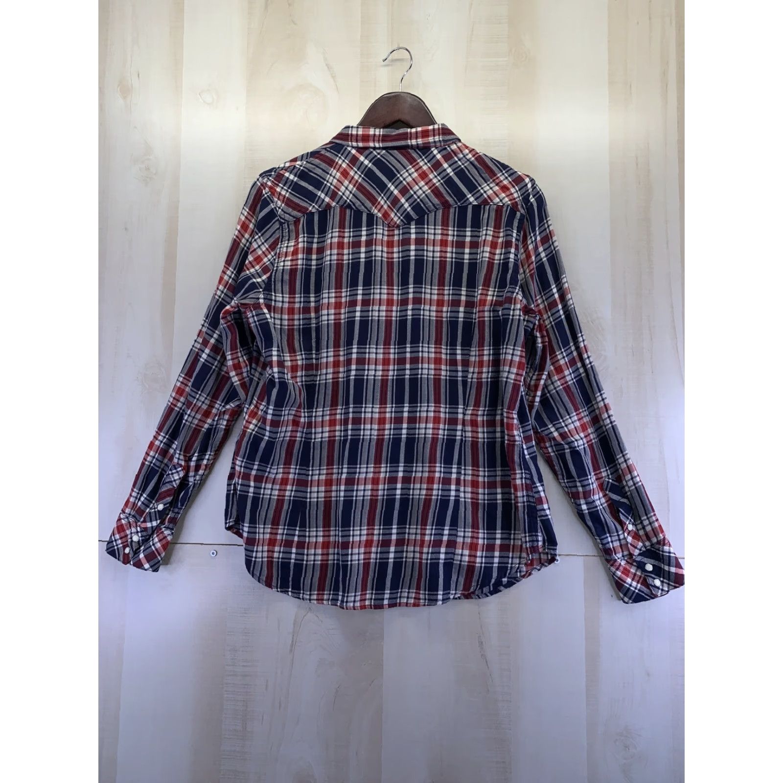 Vintage VINTAGE Levi’s Tailored Fit Marbled Snap Front Red Plaid Flannel Womens Shirt XL Size XL / US 12-14 / IT 48-50 - 7 Thumbnail