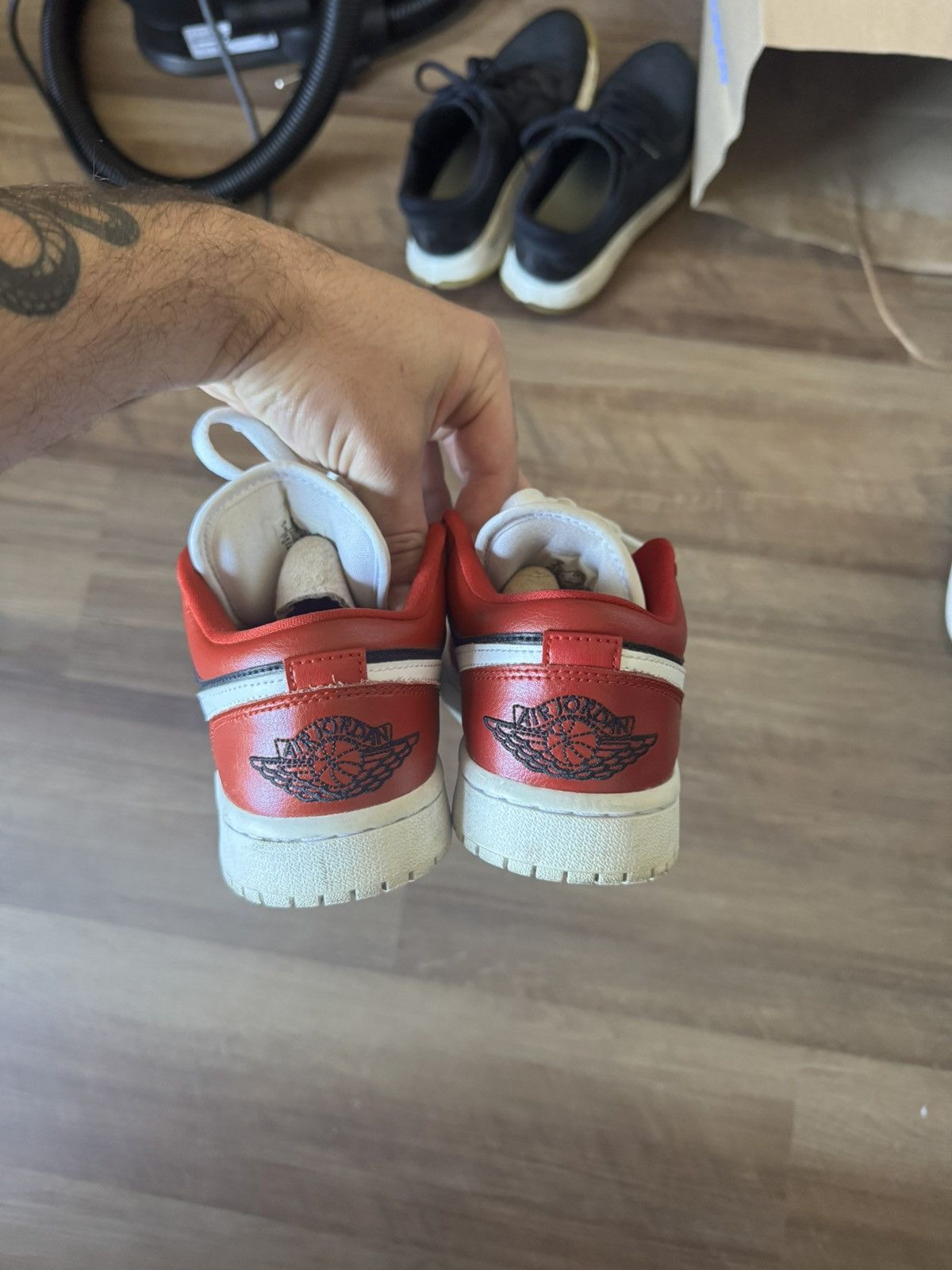 Jordan Brand × Nike Jordan 1 Low Wmns Chicago Flip Size US 6 / IT 36 - 4 Thumbnail