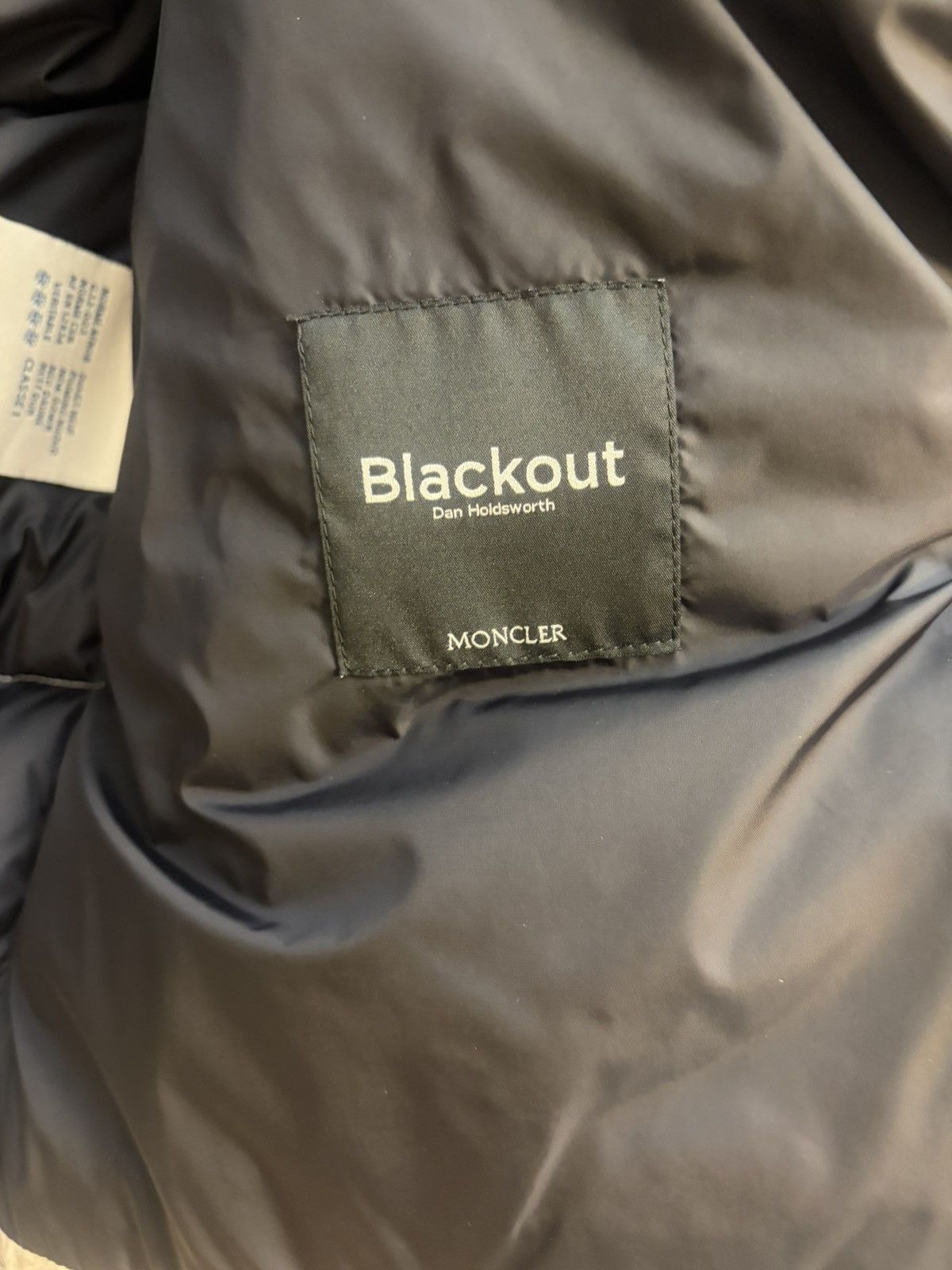 Moncler Rare Moncler Blackout Down Jacket Dan Holdsworth Size 1 Size US S / EU 44-46 / 1 - 6 Thumbnail