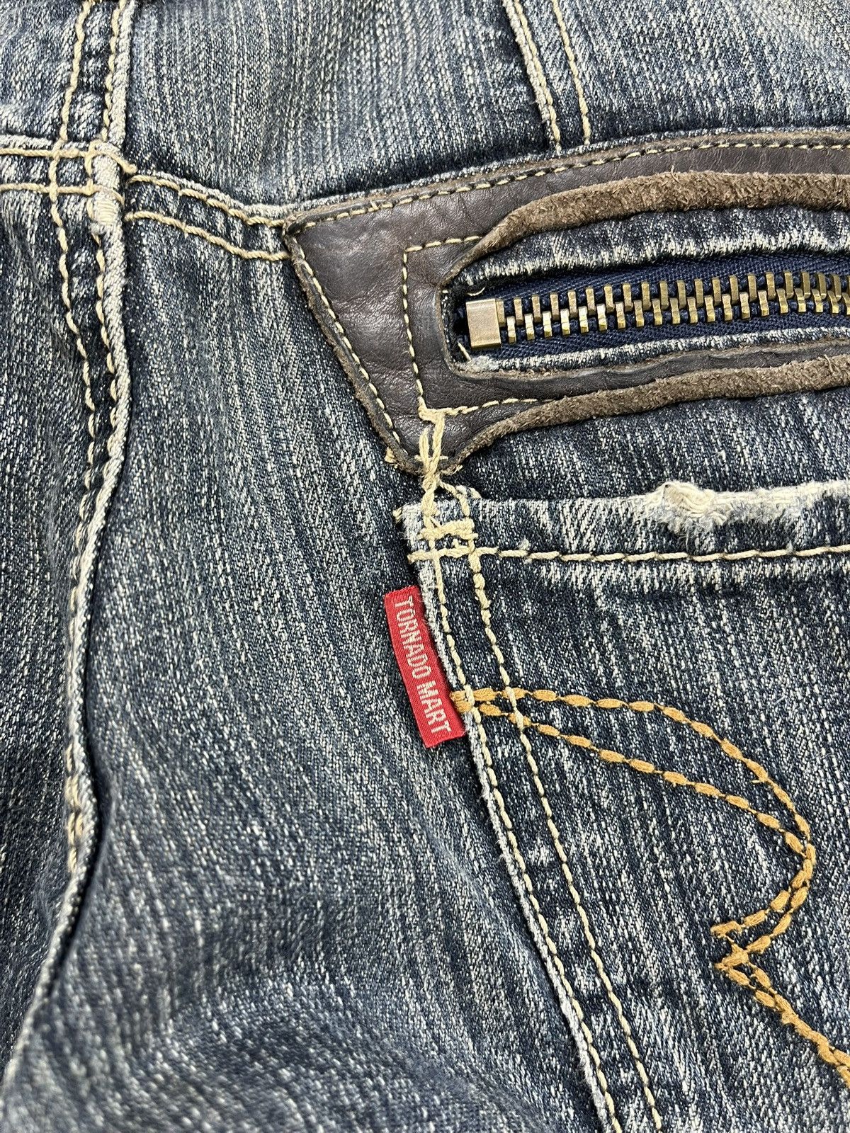 Tornado Mart 2000s Tornado Mart Spiral Distressed Lgb Punk Flared Jeans Size US 32 / EU 48 - 16 Thumbnail
