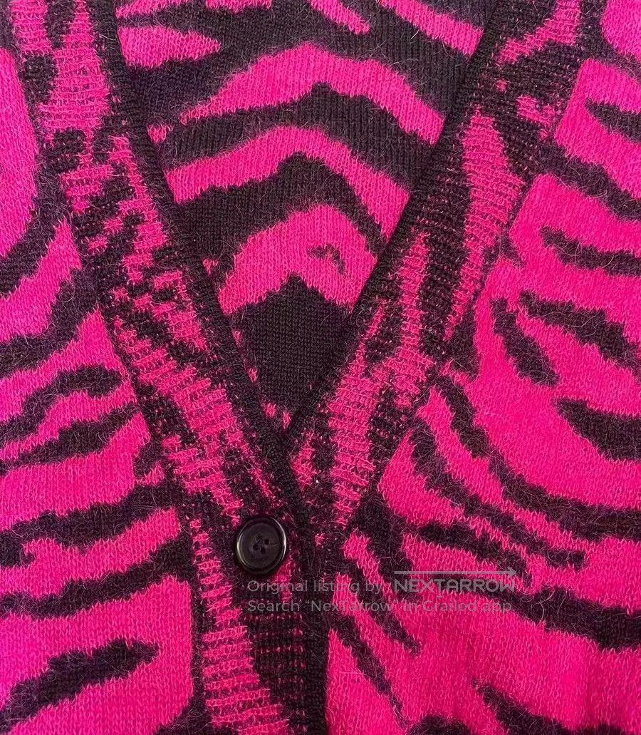 Saint Laurent Paris Saint Laurent 19FW Rose Tiger Sweater. Size XS / US 0-2 / IT 36-38 - 3 Thumbnail
