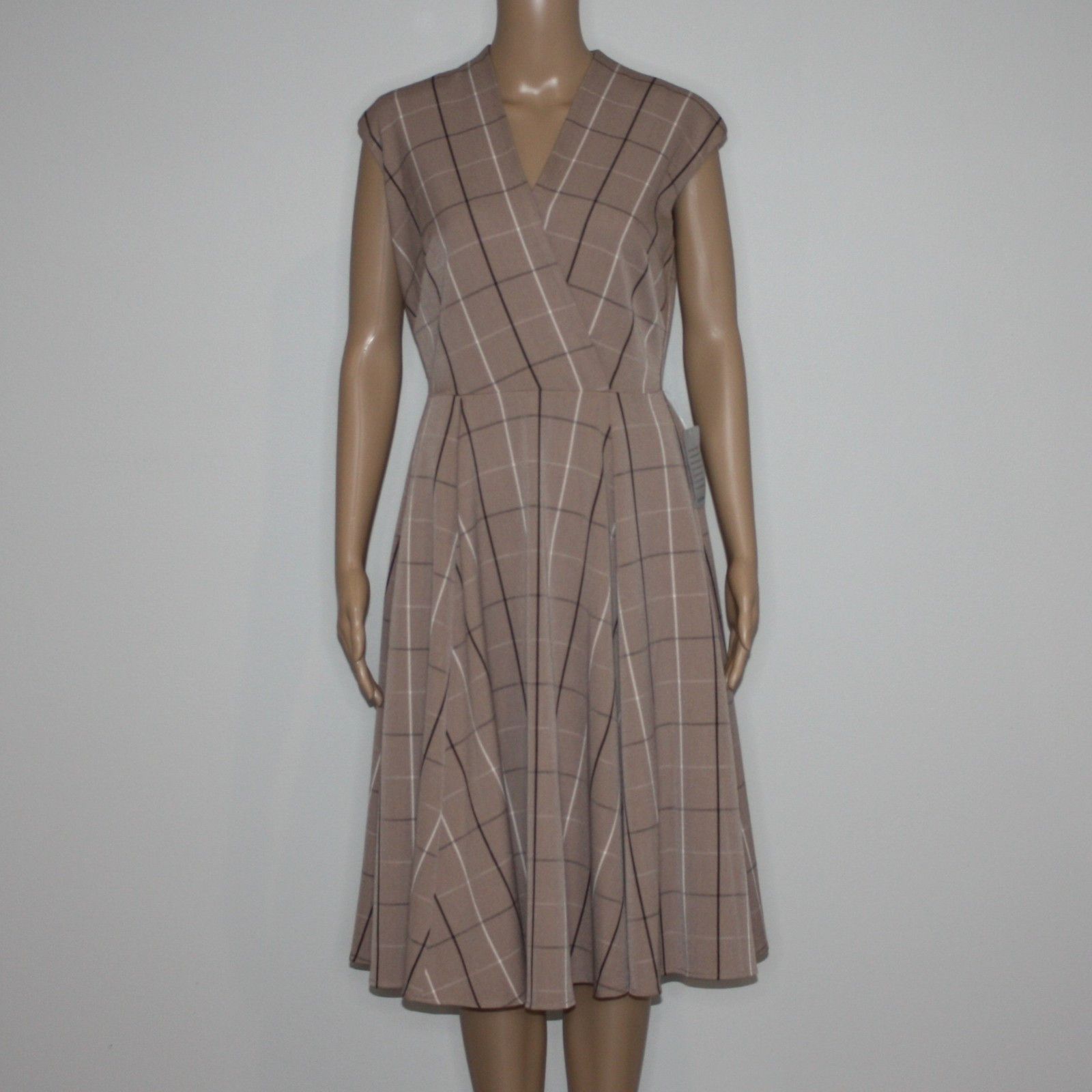 Other Gal Meets Glam Eva Windowpane Check Faux Wrap Dress size 4 Size S / US 4 / IT 40 - 7 Thumbnail