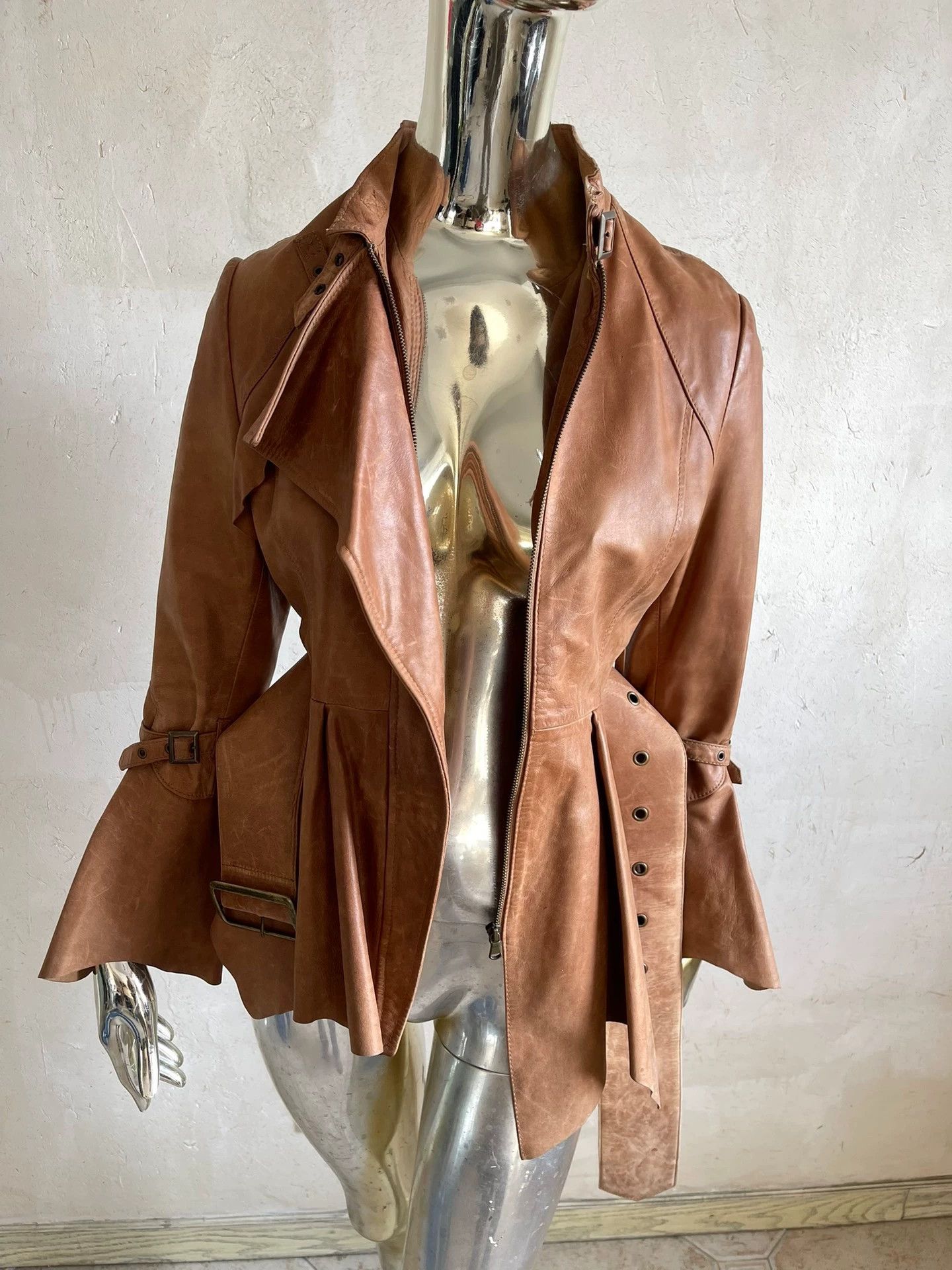 Other GOBELINS Vintage Irregular Hem Bell-Sleeve Leather Jacket Size M / US 6-8 / IT 42-44 - 5 Thumbnail
