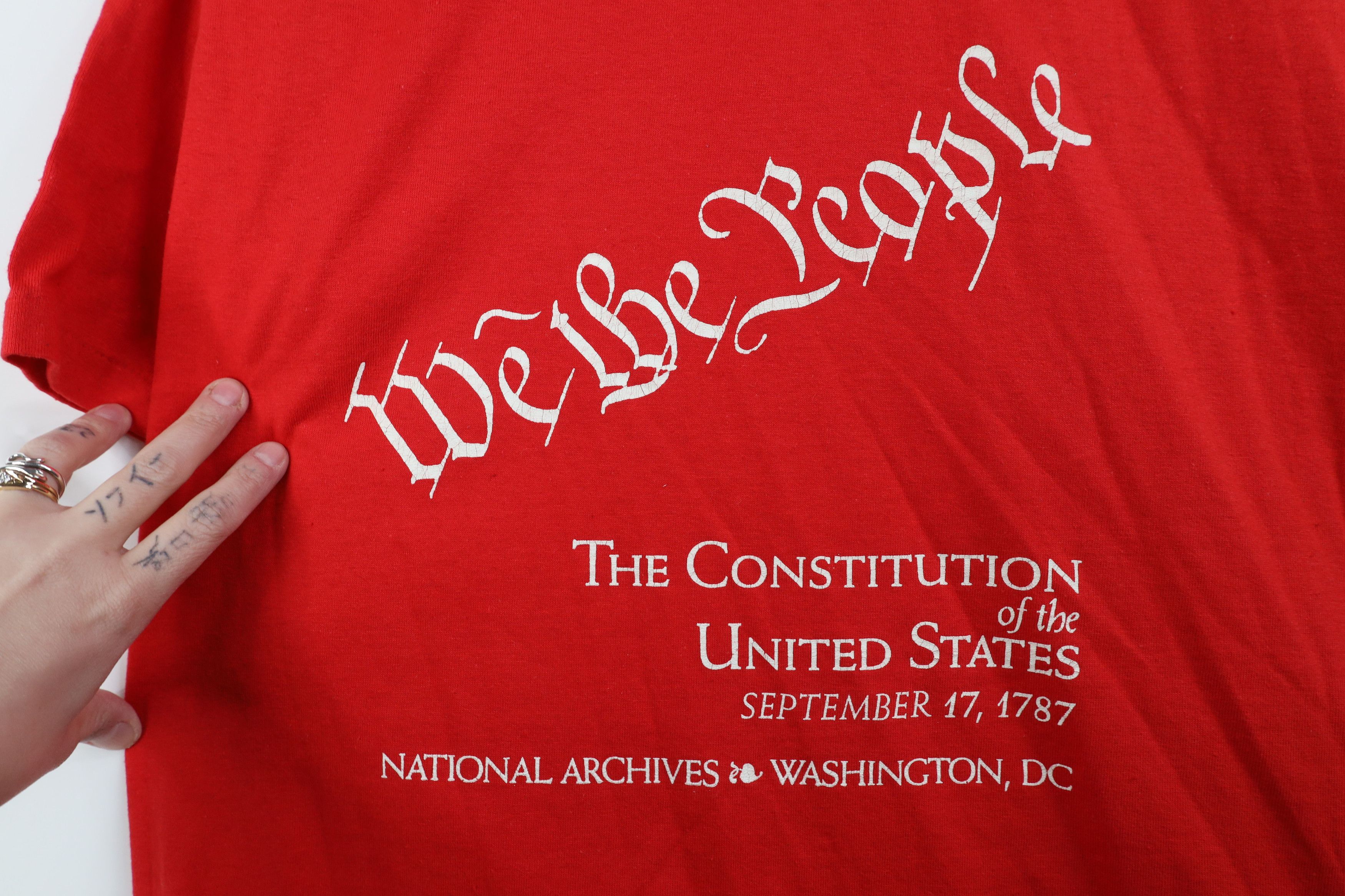 Vintage Vintage 90s Streetwear The People the United States T-Shirt Size US L / EU 52-54 / 3 - 4 Thumbnail