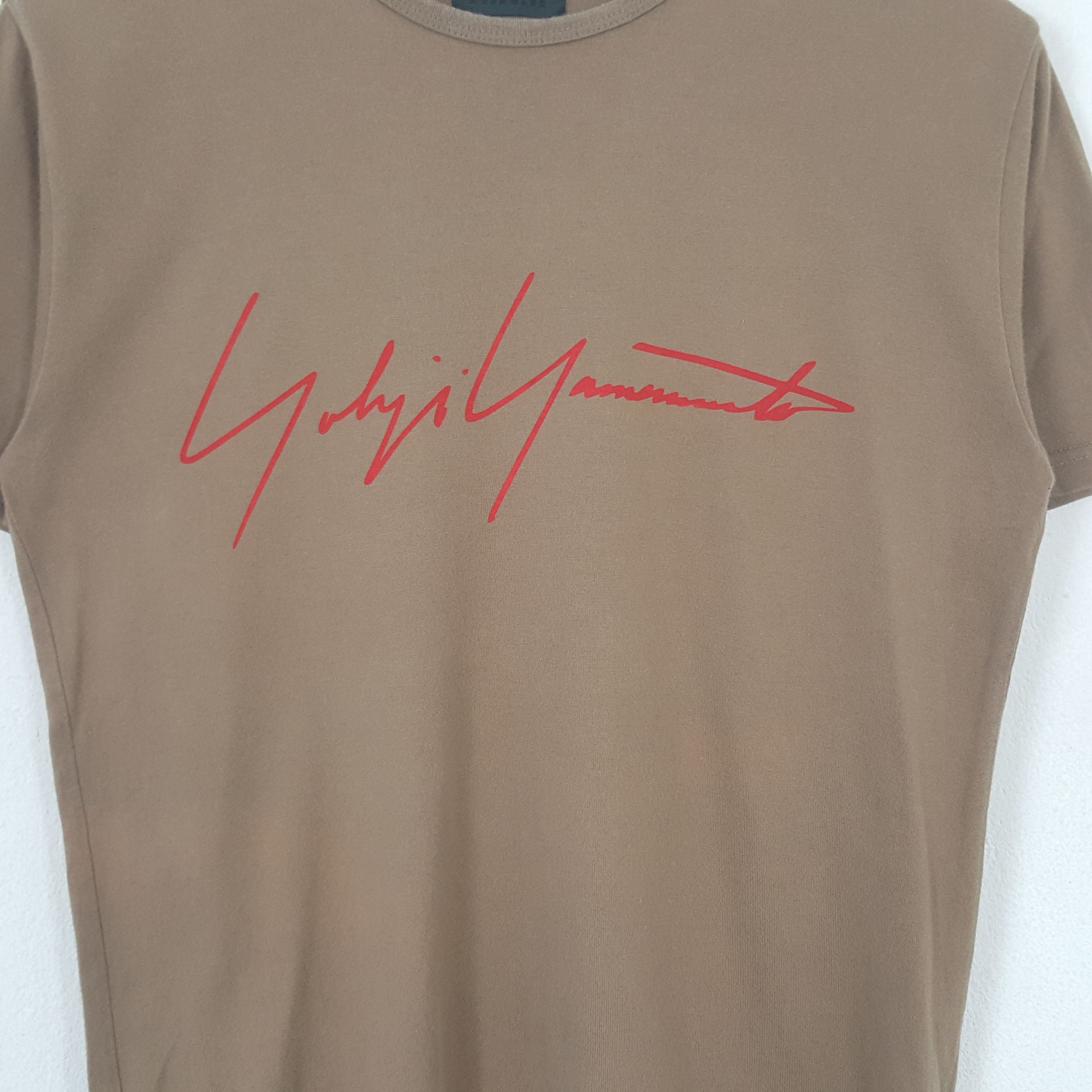 Vintage Vintage Yohji Yamamoto Japanese Designer Tshirt C285N33 Size US S / EU 44-46 / 1 - 2 Thumbnail