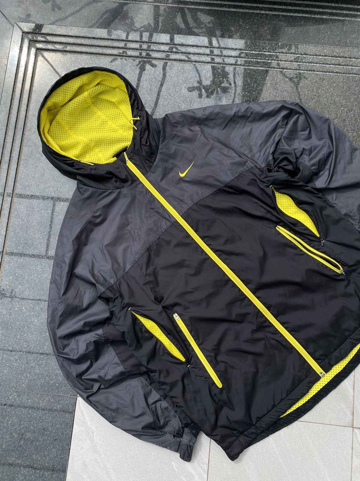 Nike × Vintage 90S NIKE RARE Y2K LOGO RETRO SWOOSH JACKET Size US L / EU 52-54 / 3 - 2 Thumbnail