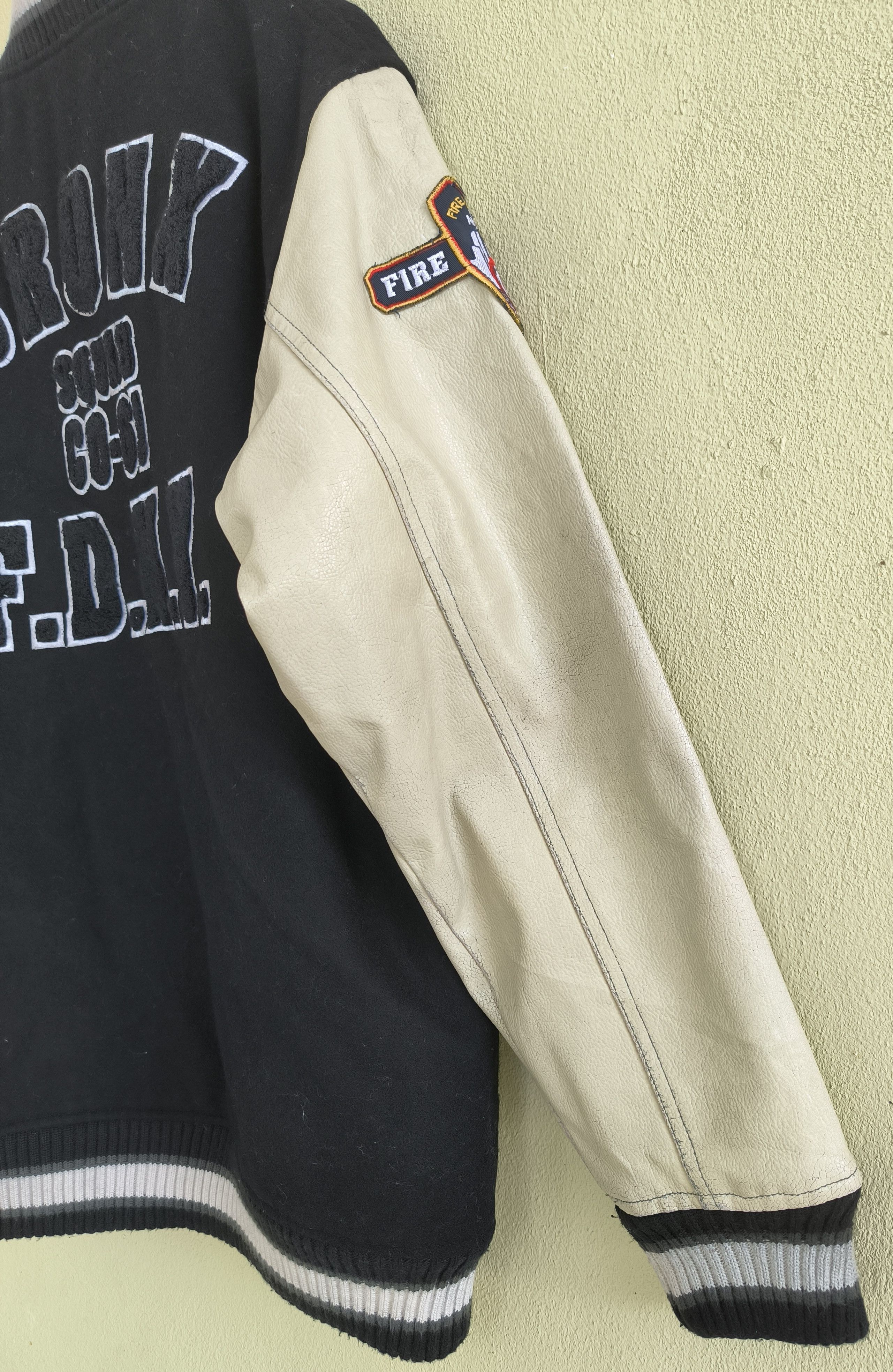 Other FIRE DEPARTMENT CITY OF NEW YORK varsity jacket Size US M / EU 48-50 / 2 - 13 Thumbnail