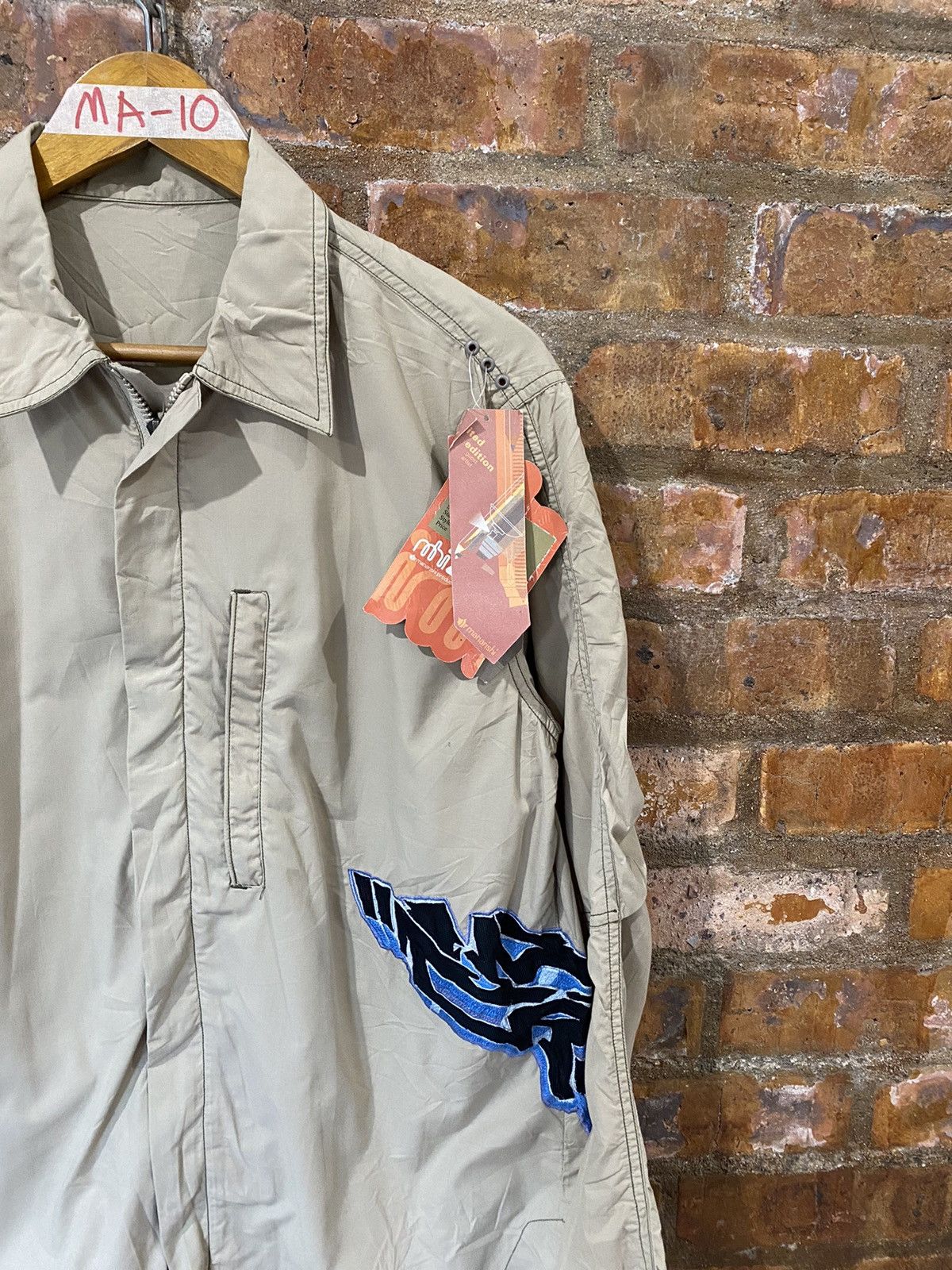 Futura × Maharishi Rare🔥🔥 2002 Maharishi x Stash limited edition Robin Williams Size US L / EU 52-54 / 3 - 6 Thumbnail