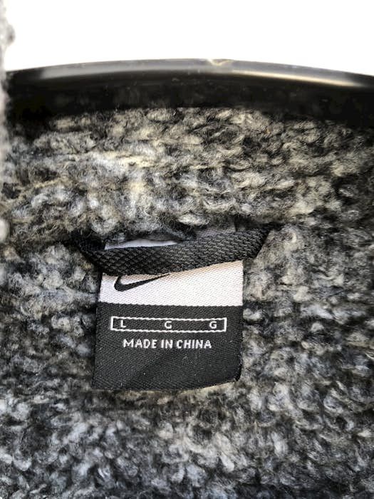 Nike Vintage Nike Small Logo Long Jacket Size US L / EU 52-54 / 3 - 4 Thumbnail